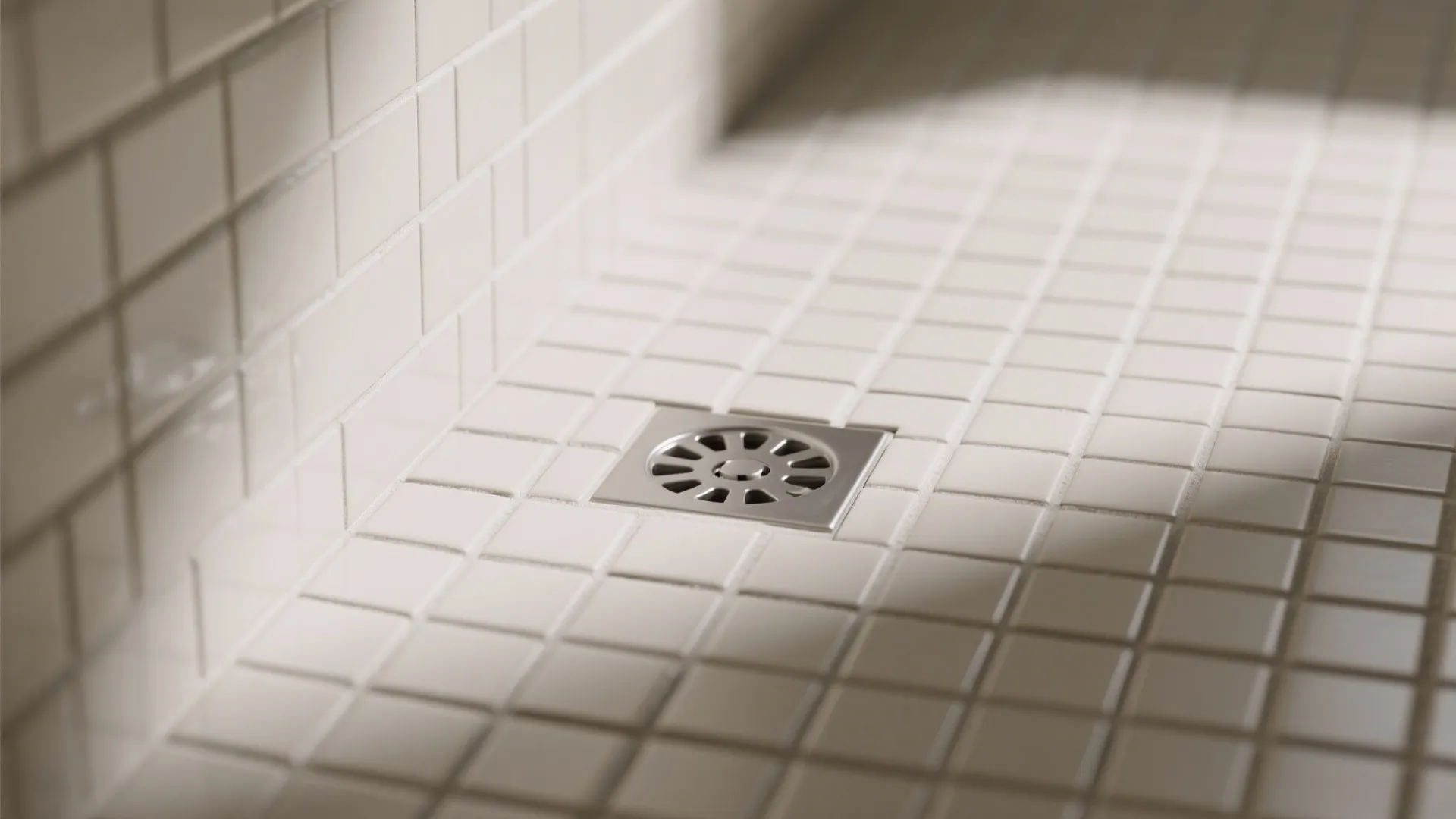 100x100 mm Mosaic Control for Curves and Showers