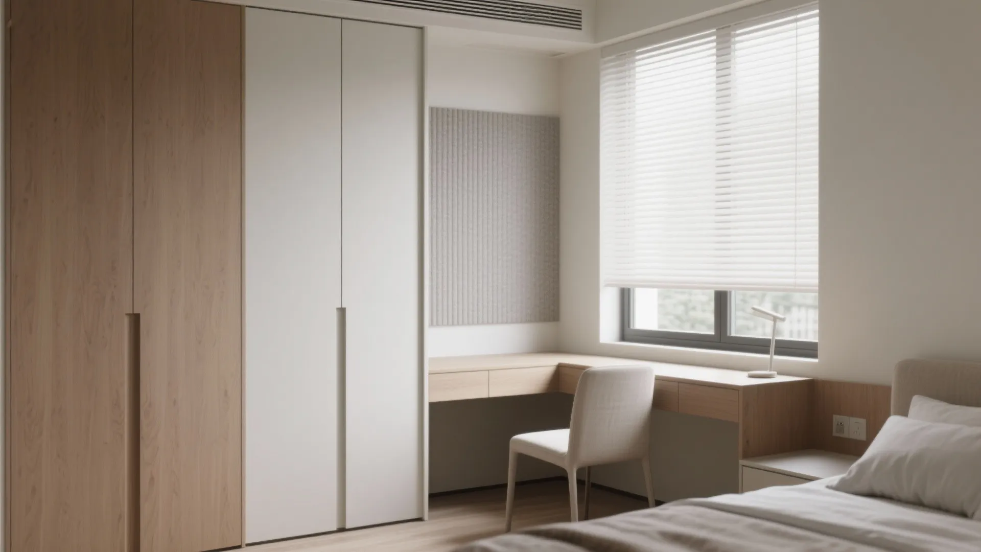 Flexible bedroom and home office that doesn’t feel crammed