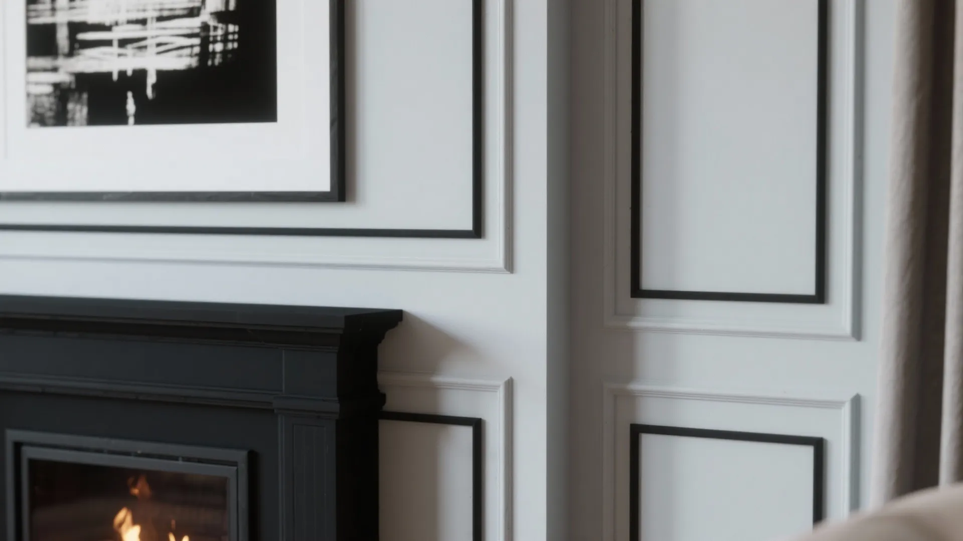 3. High-Contrast Black Trim