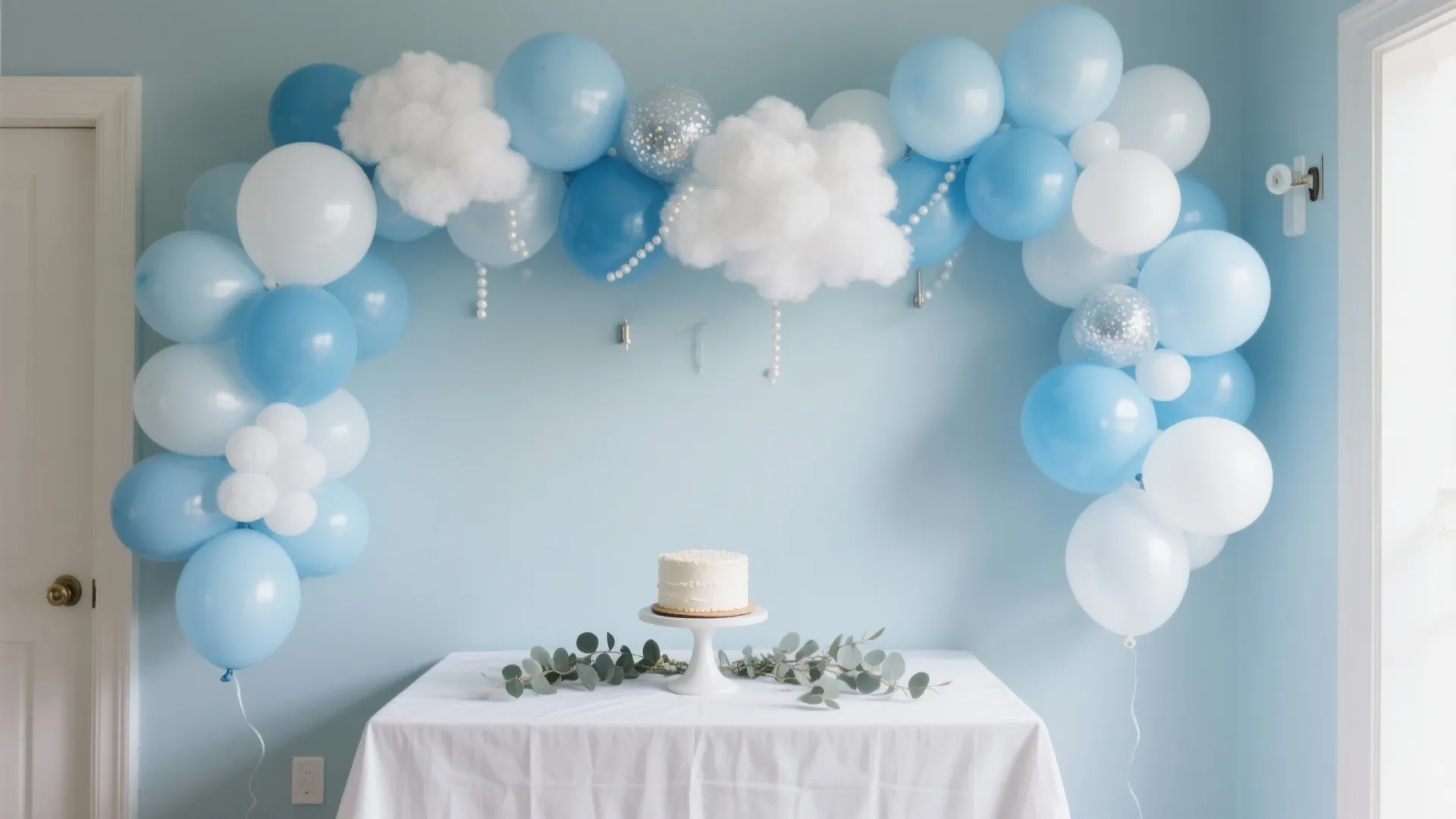 Soft Blue + Cloud Balloon Garland