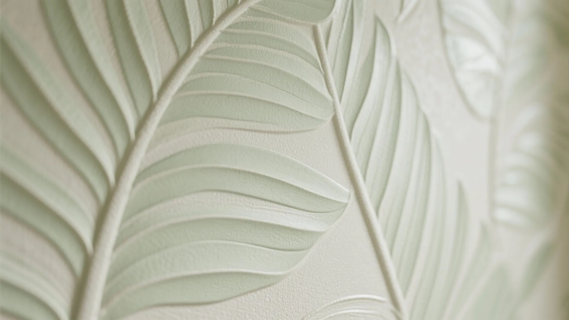 Oversized Botanical Relief for a Calm Welcome