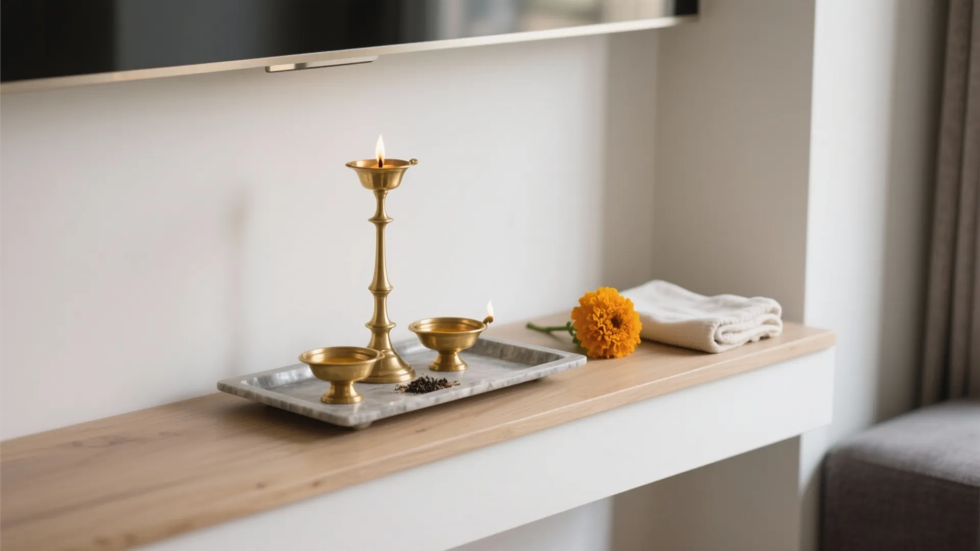 Brass Diya Set + Minimal Tray
