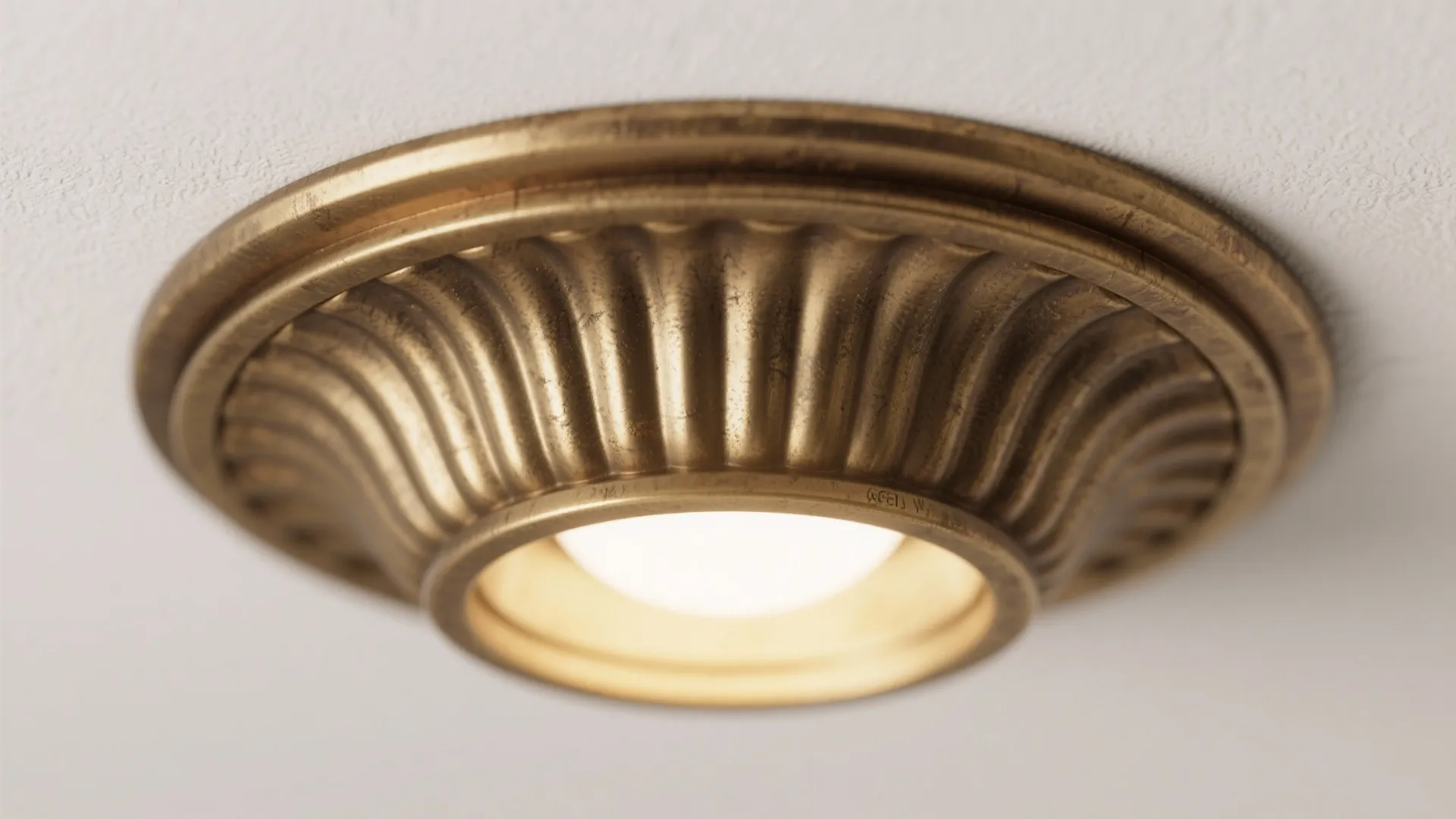 1. Brass fluted trims for warm, classic vibes