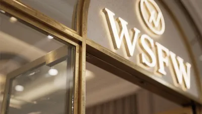 Luxury Gold Accent Entrance Design