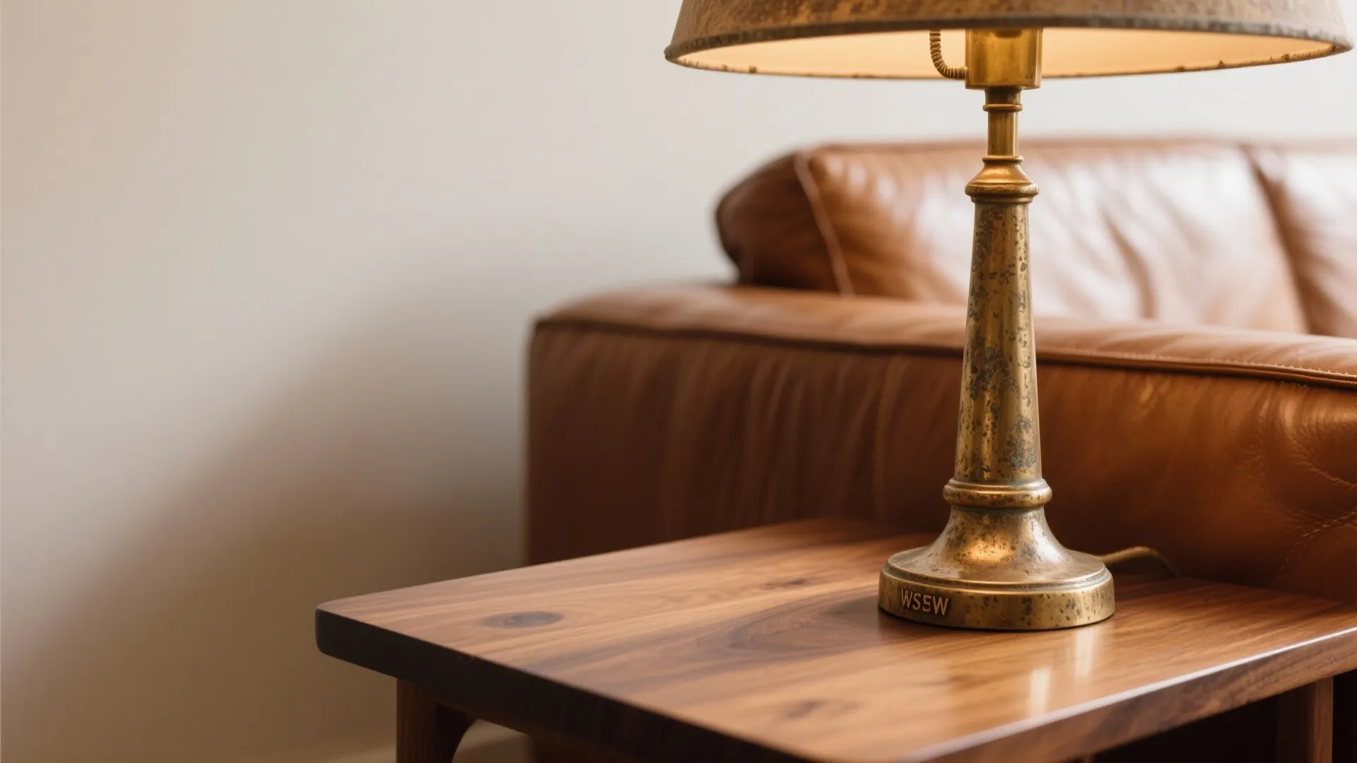 3) Wood + Metal Mix for Quiet Luxury