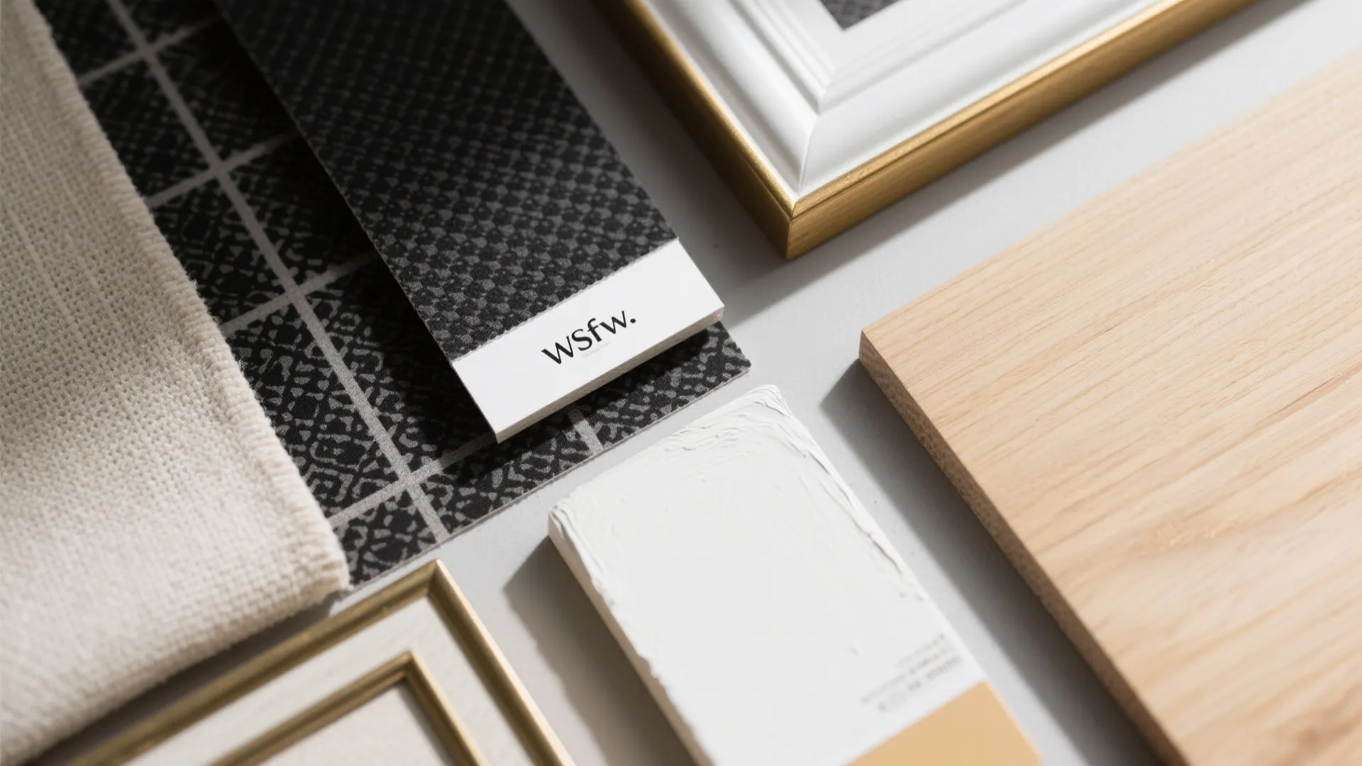 High-Contrast Black + White With Molding