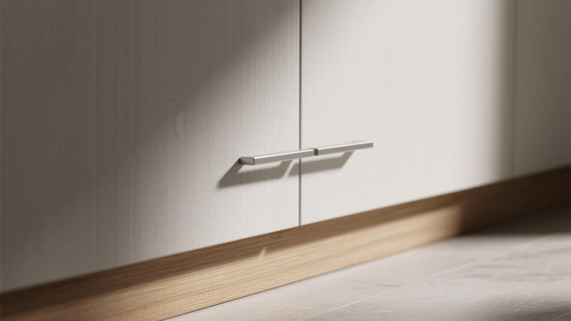 Minimalist Storage with Closed Fronts