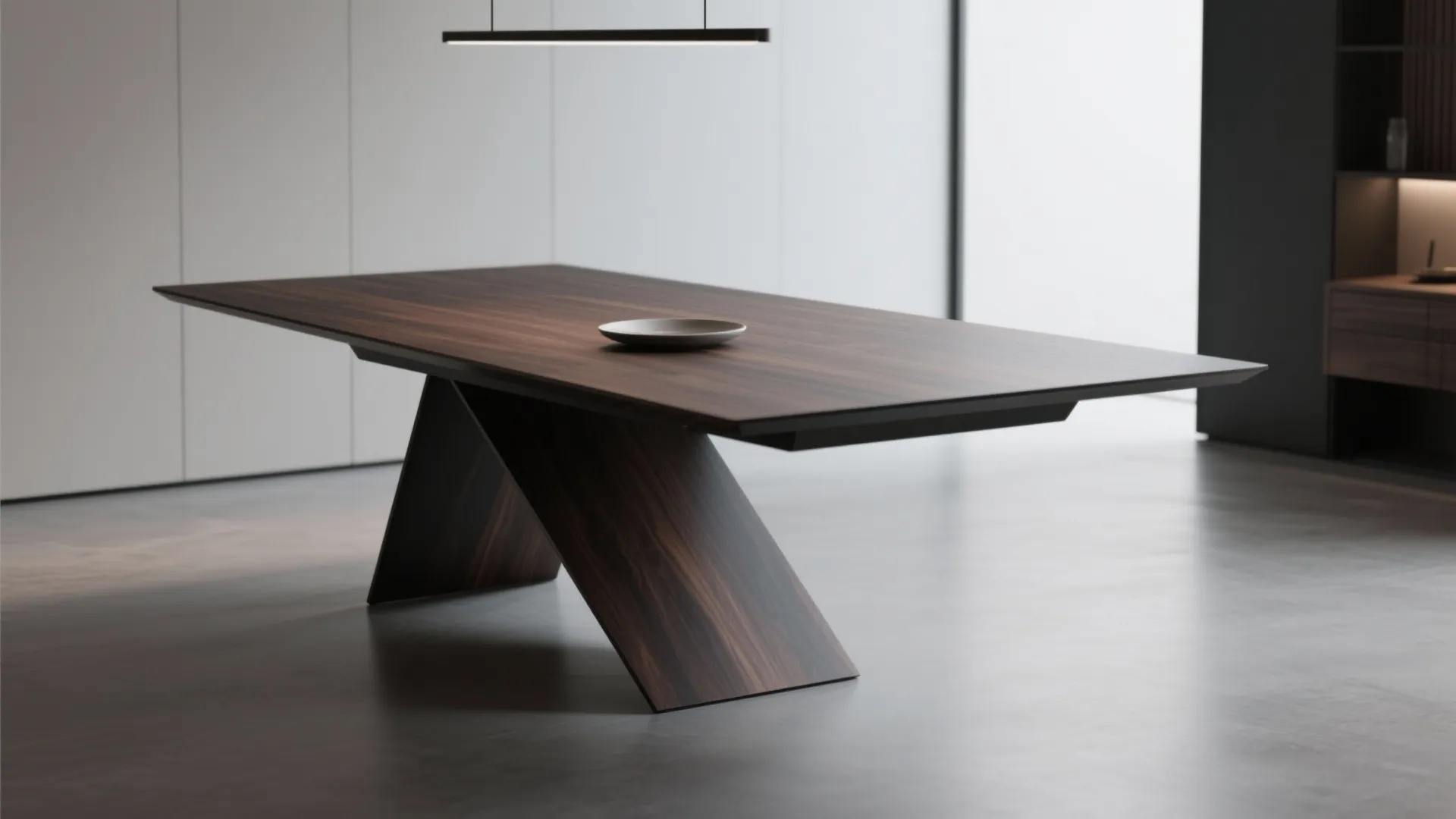 9. Cantilevered Base