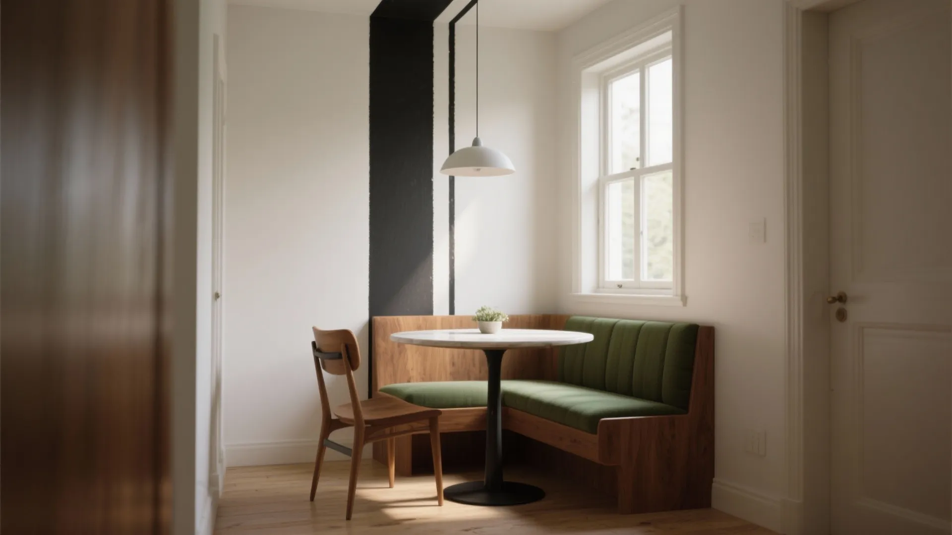 2) Use color blocking to enlarge a nook