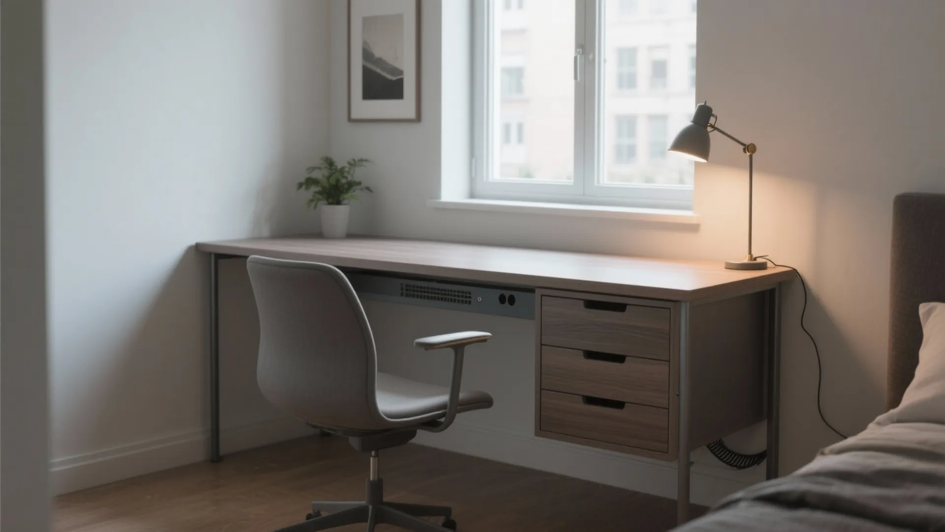 Desks with Drawers for Small Spaces: Stylish, Smart Solutions