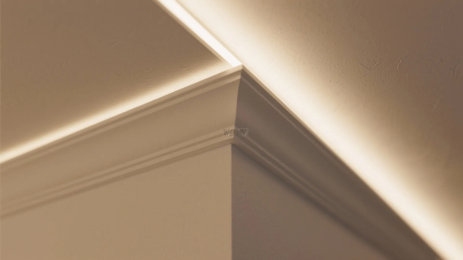 Cove Lighting With Floating Perimeter