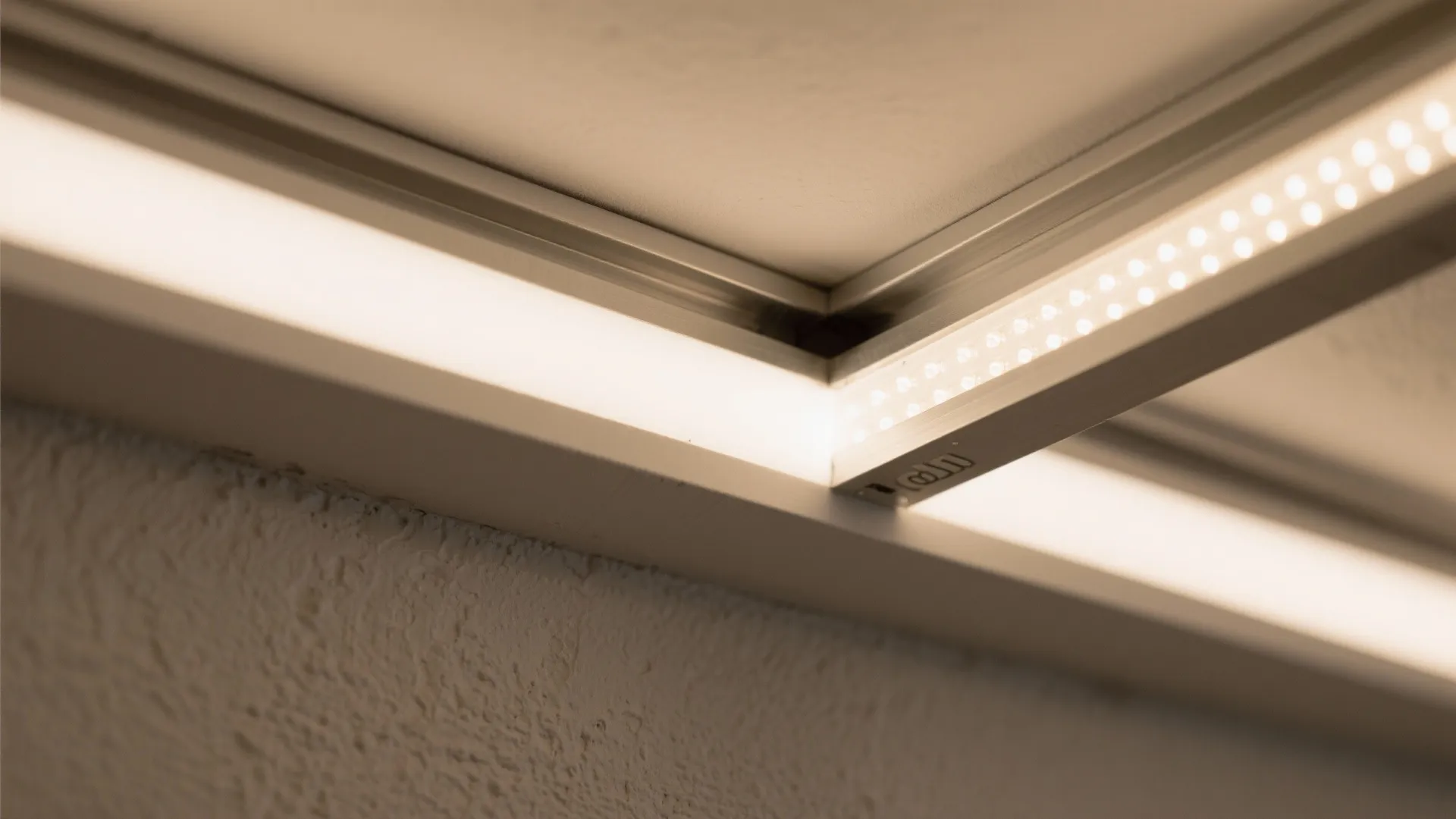 Recessed Cove Lighting Around the Perimeter