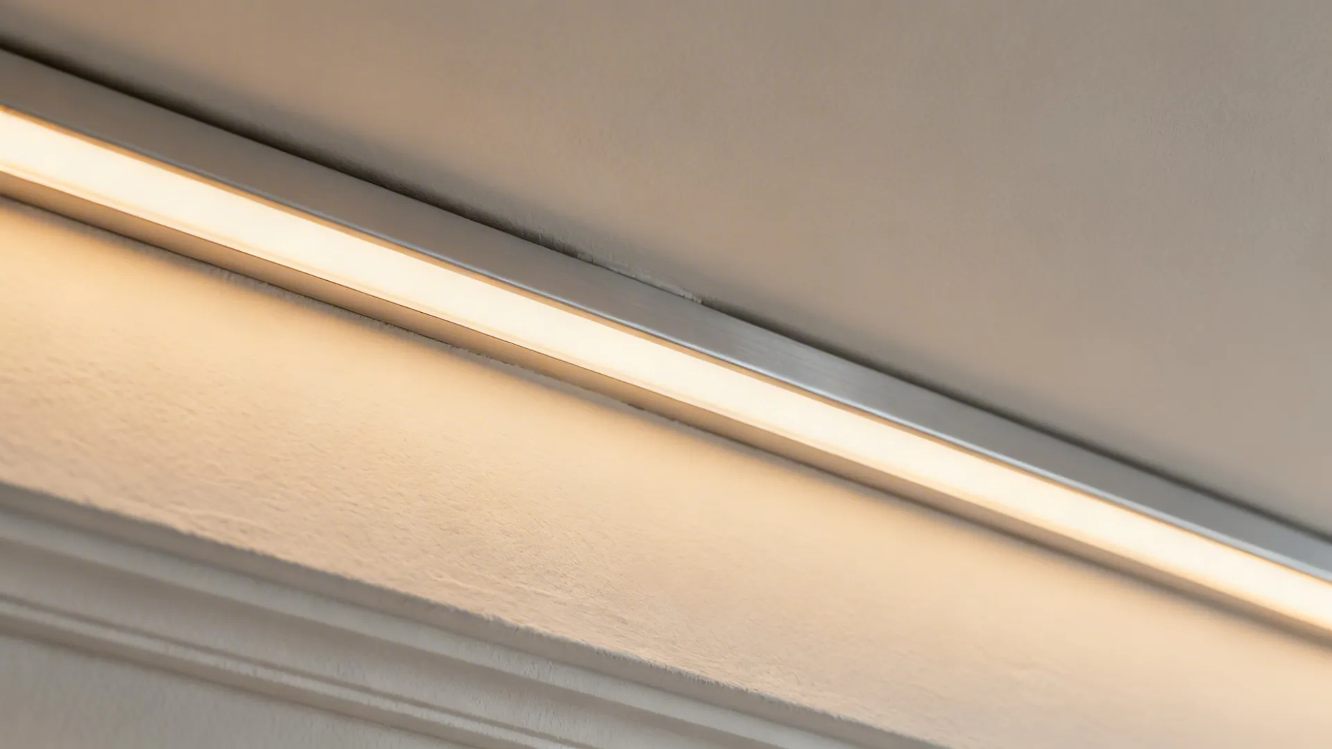 1) Slim Cove Perimeter with Hidden LEDs