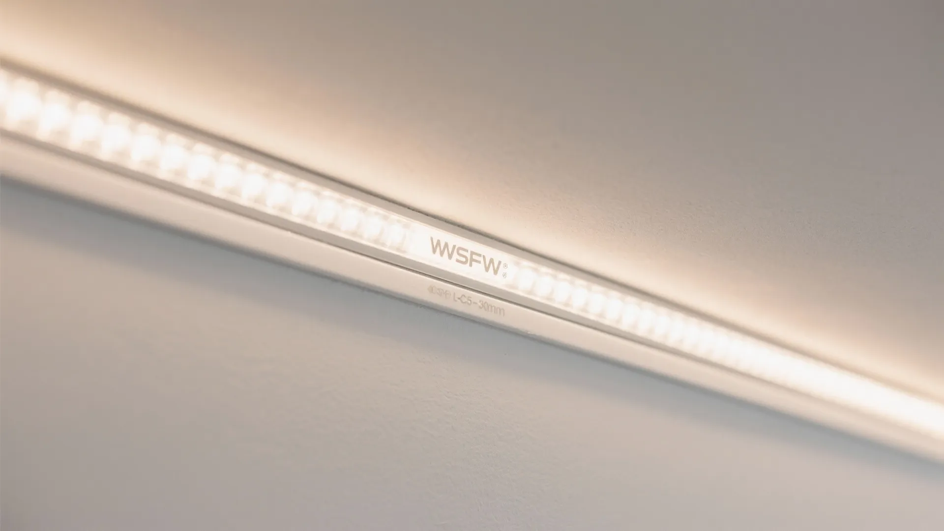 Minimal Cove POP with Continuous LED