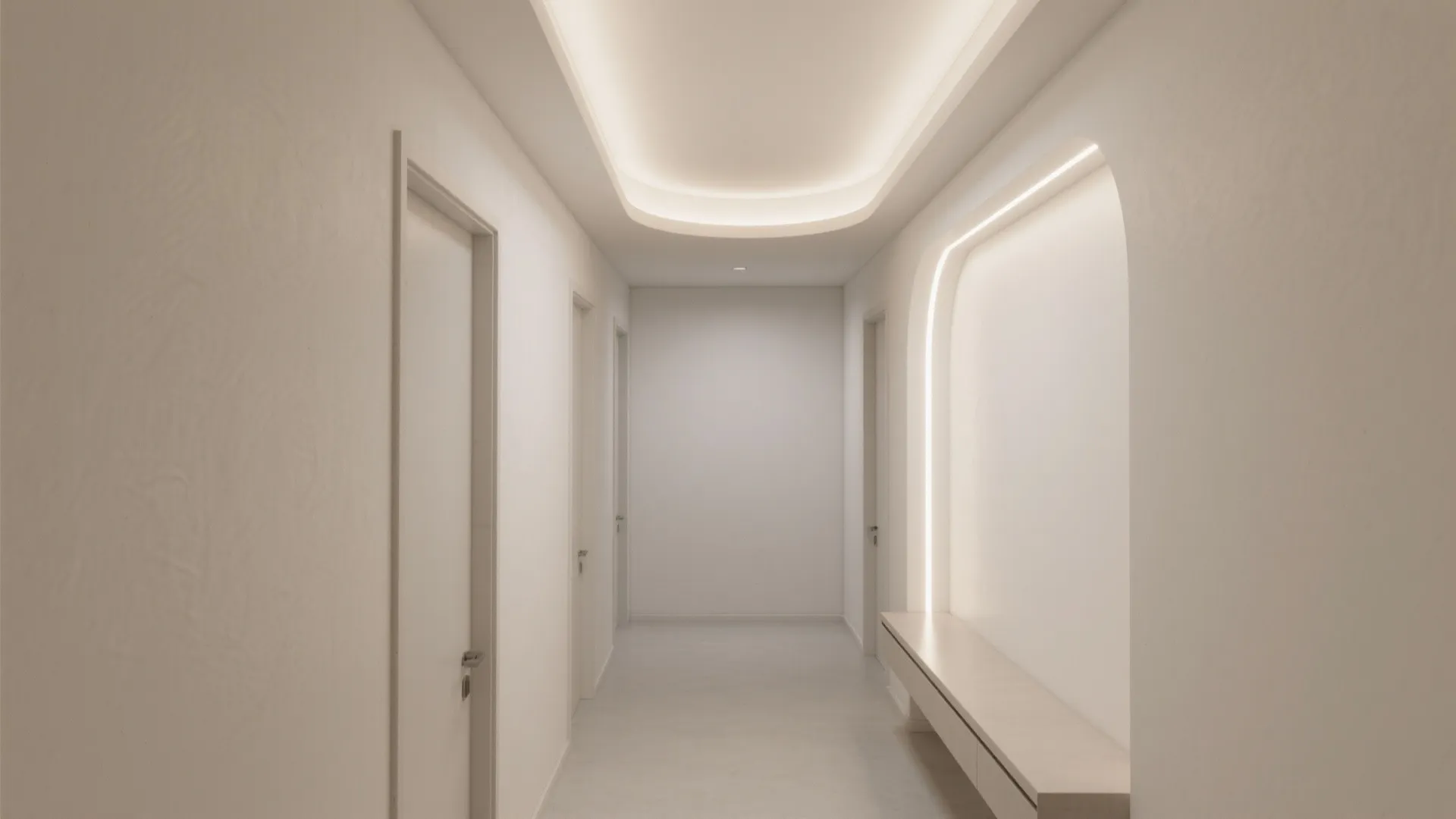 Curved gypsum drop with hidden cove glow