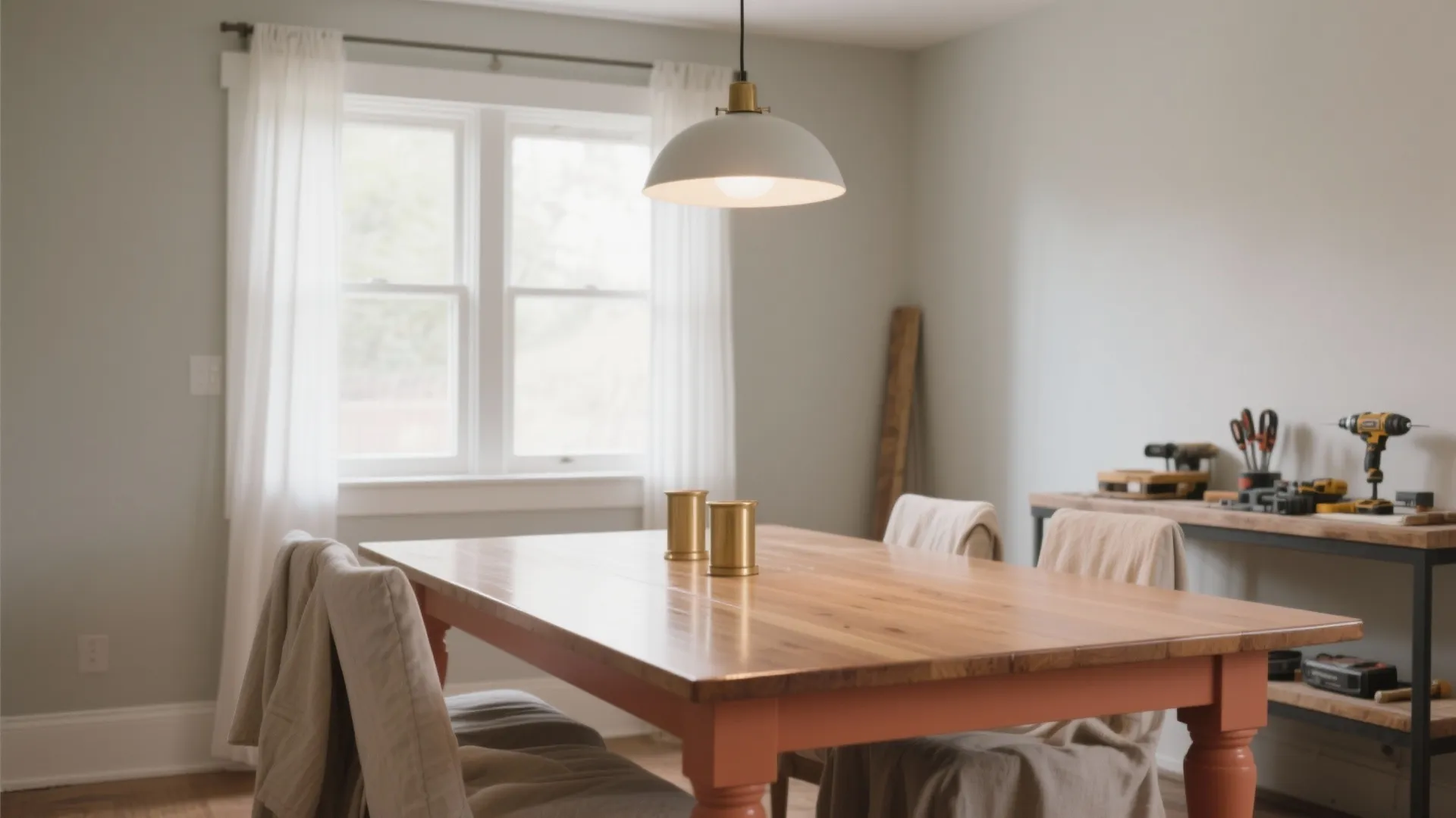 DIY Painting Dining Room Table: A Step-by-Step Guide: 1 Minute to a Dining Table Makeover—Fast-Track Guide to Painting Success