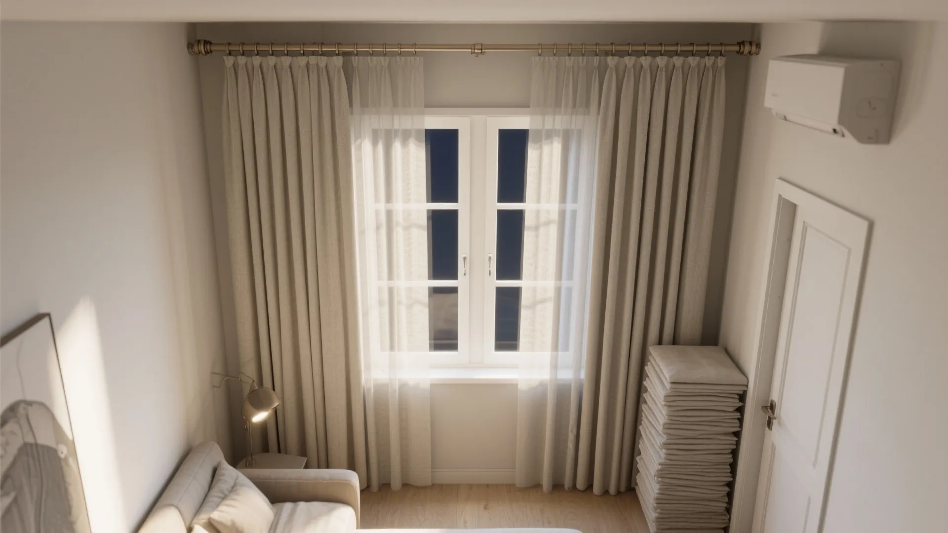 Double-layered curtains: day/night flexibility