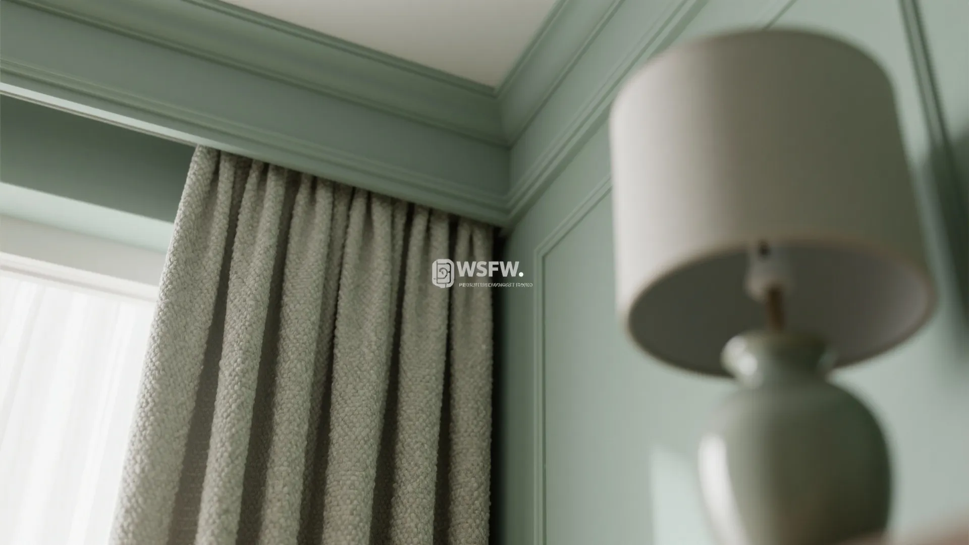 Color Drenching for Seamless, Calm Volume