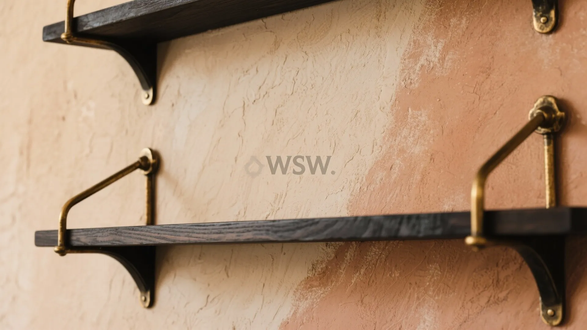 Earthy Palettes with Textural Contrast