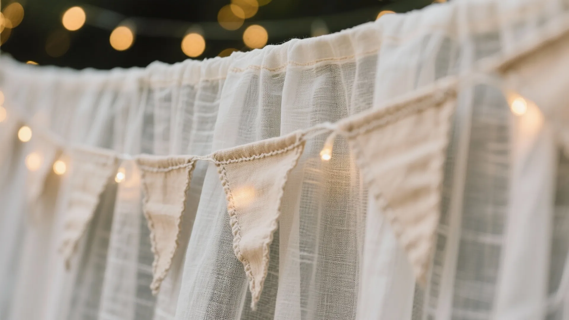 Neutral Fabric Backdrop with Reusable Bunting