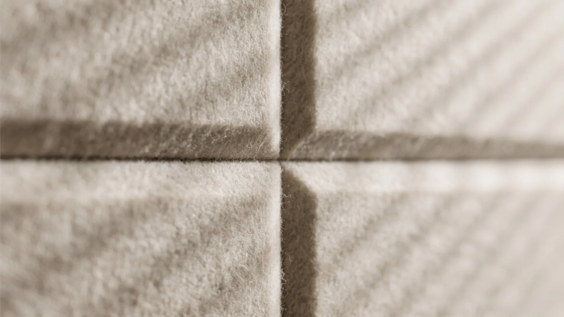 Acoustic Warmth with Quiet Technology