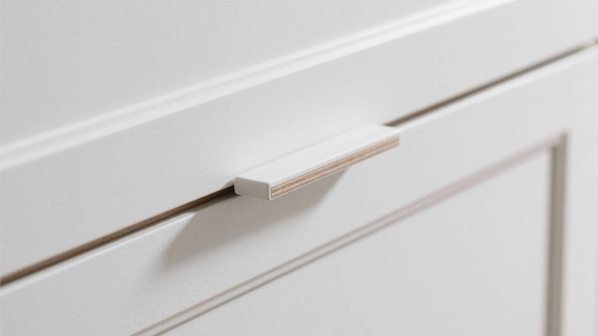 Minimalist kitchen storage for a calm core