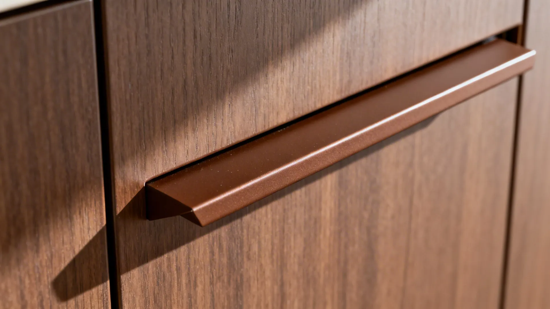 Integrated Finger-Pull Rails in Coffee Tone