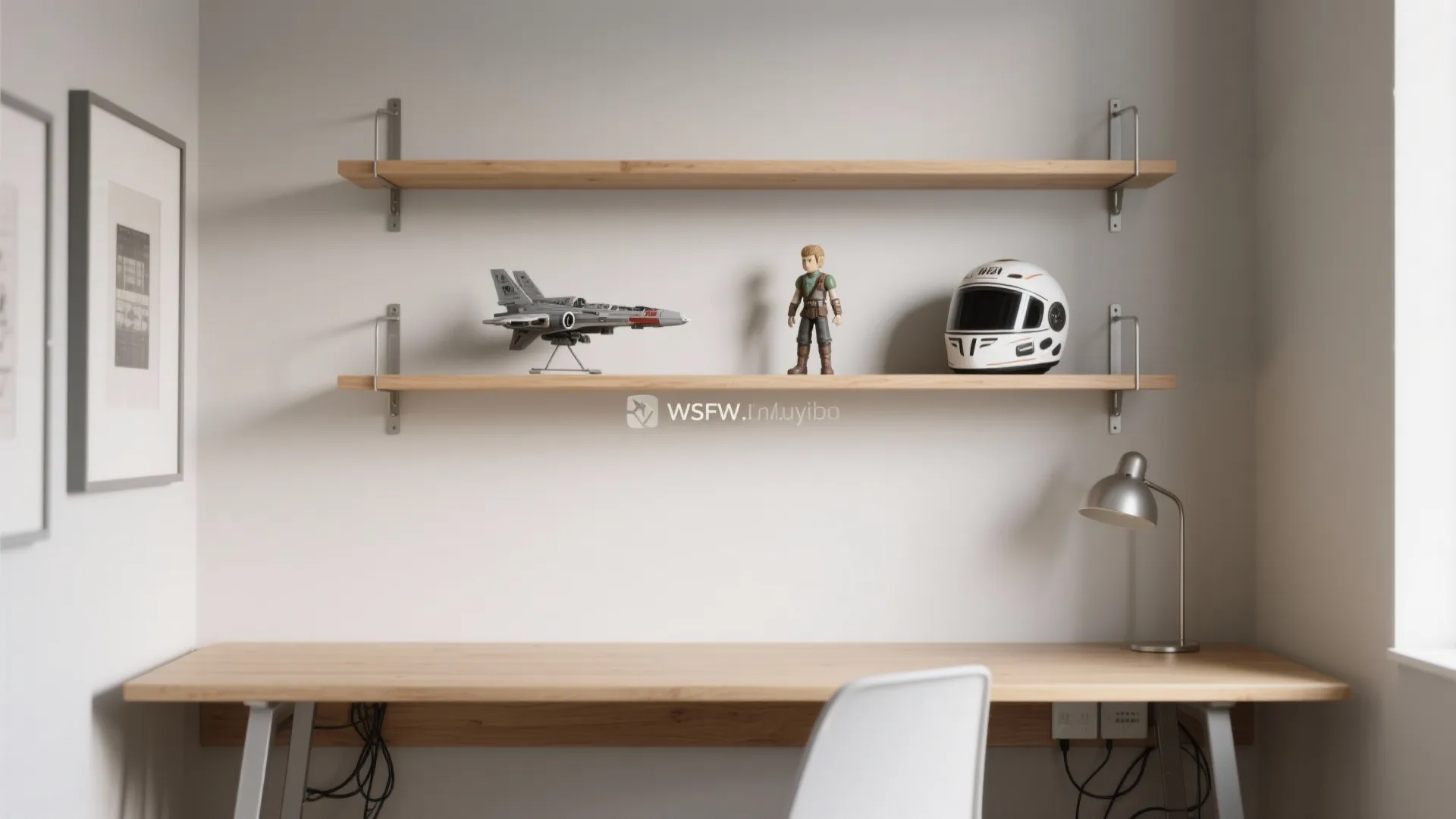 Floating Shelves for Ships and Helmets