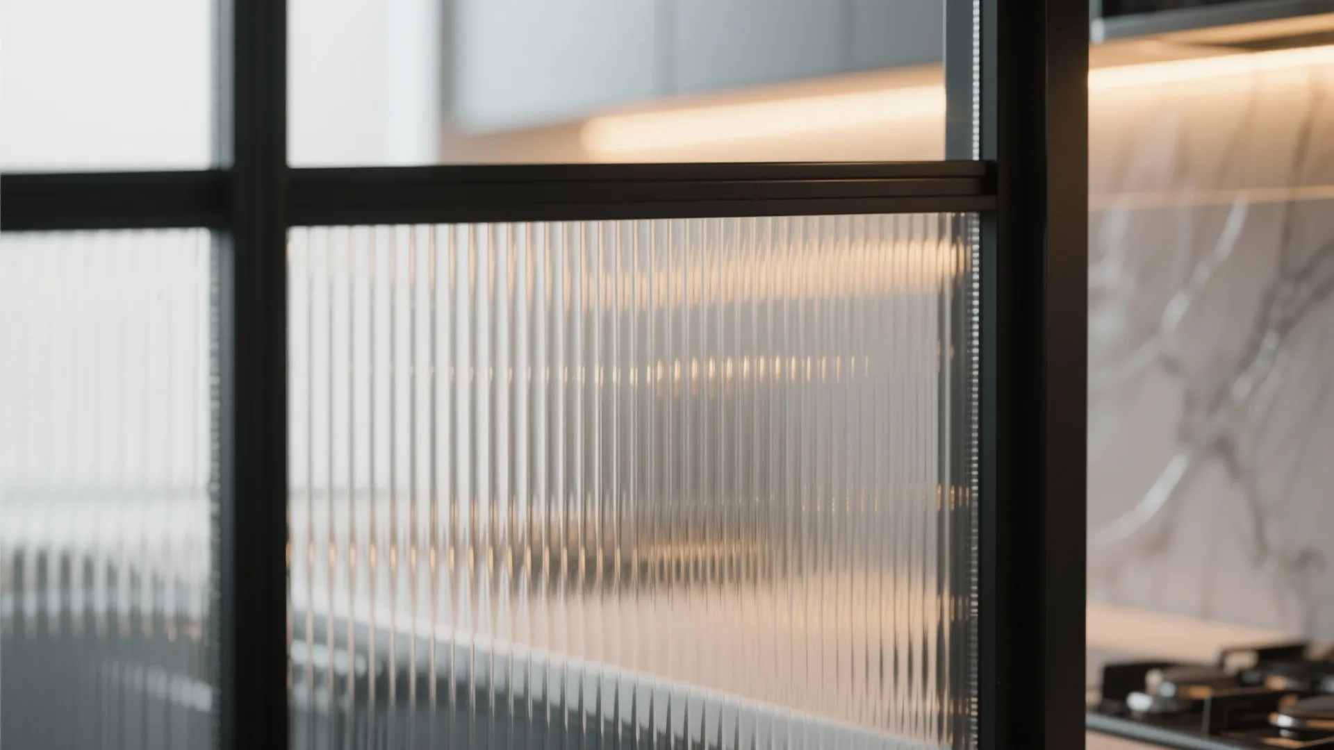 Glass and Light to Open Up the Space