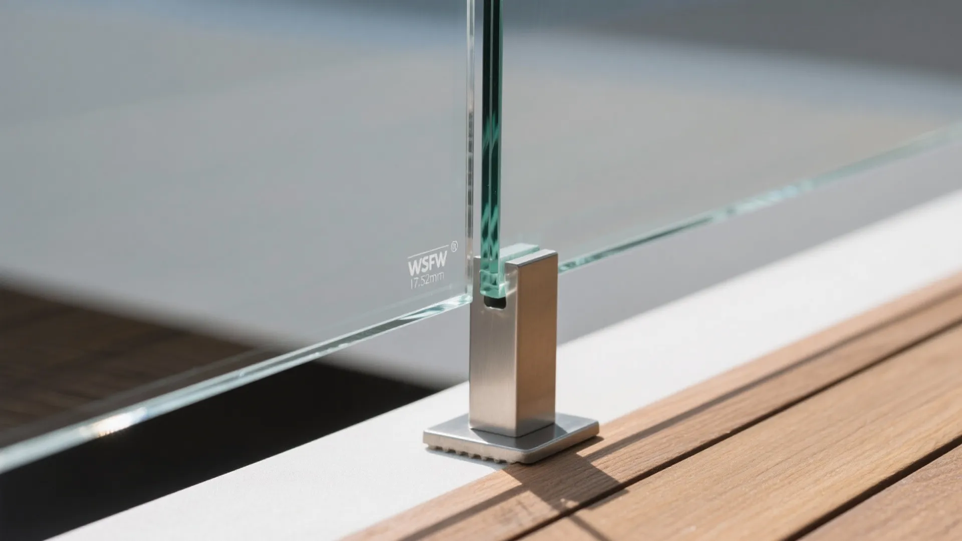 2) Frameless Balustrade with Laminated Glass