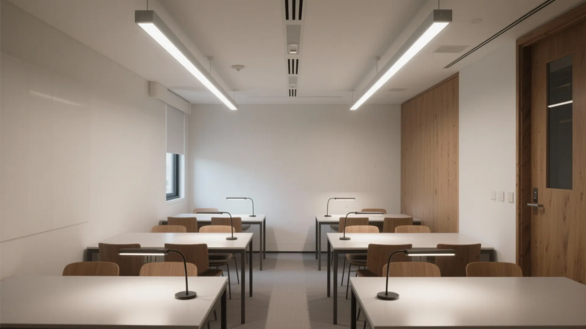 Light-First, Glare-Free Study Tables