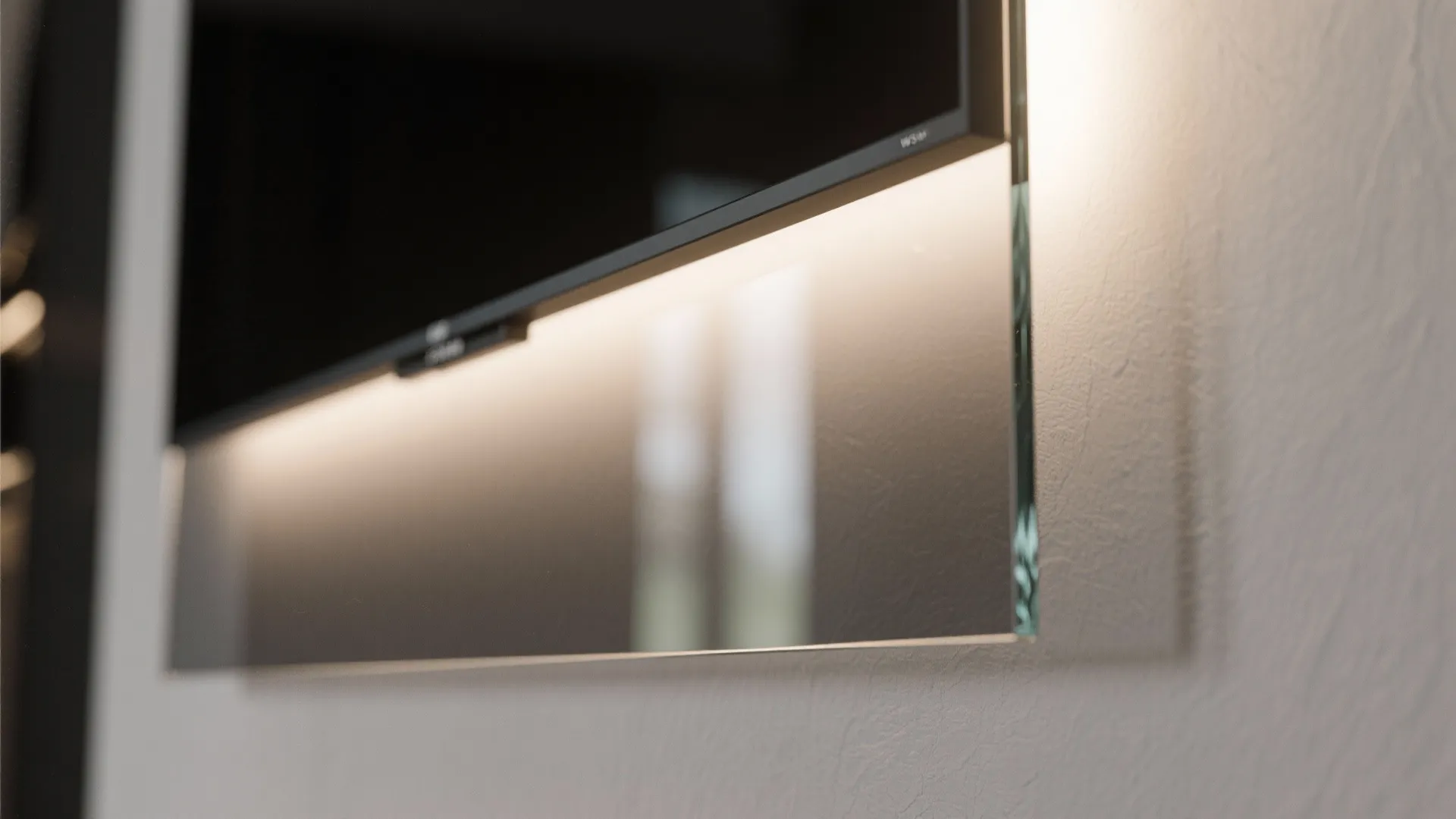 Glass or Mirror Backdrop for Depth