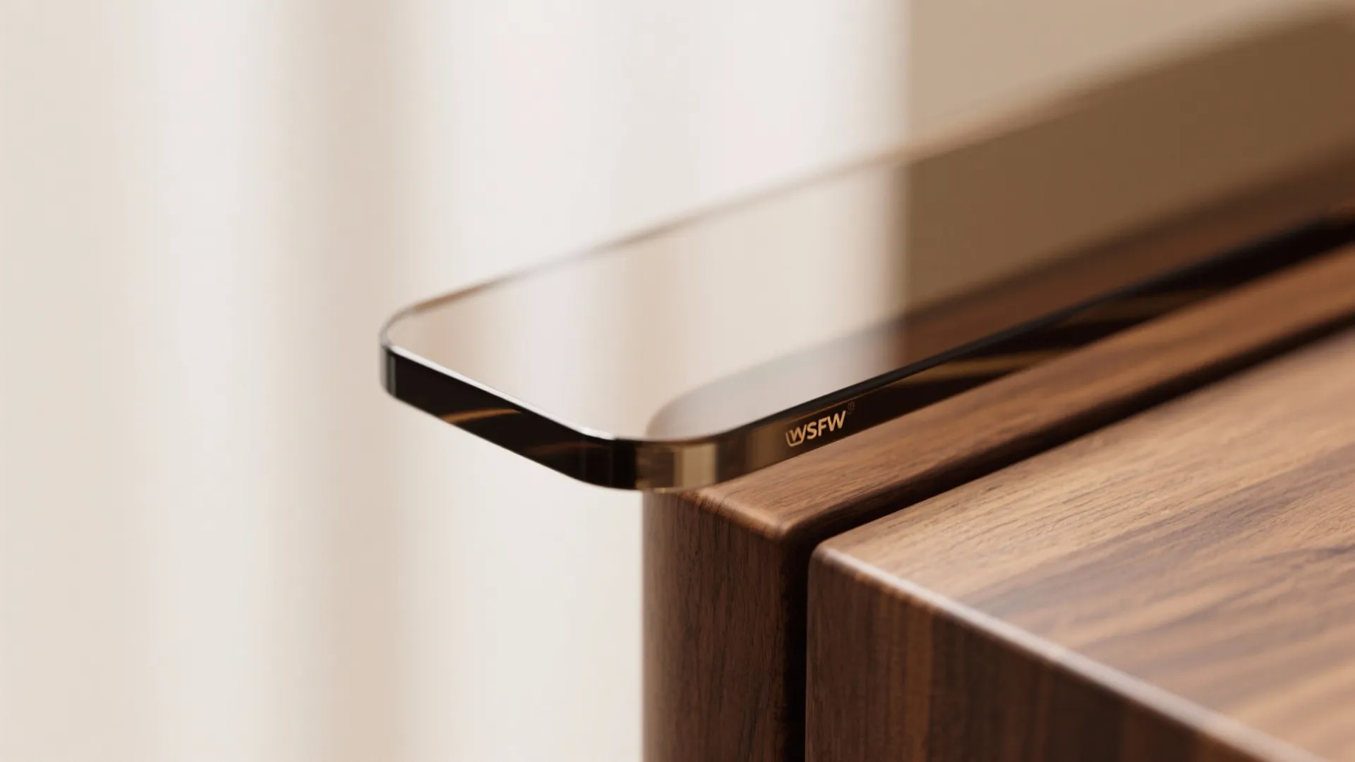 Airy Brown: Glass, Mirrors, and Slim Silhouettes