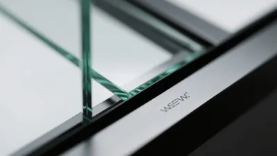 Modern Glass & Metal Furniture Detail – Sleek Design Insight