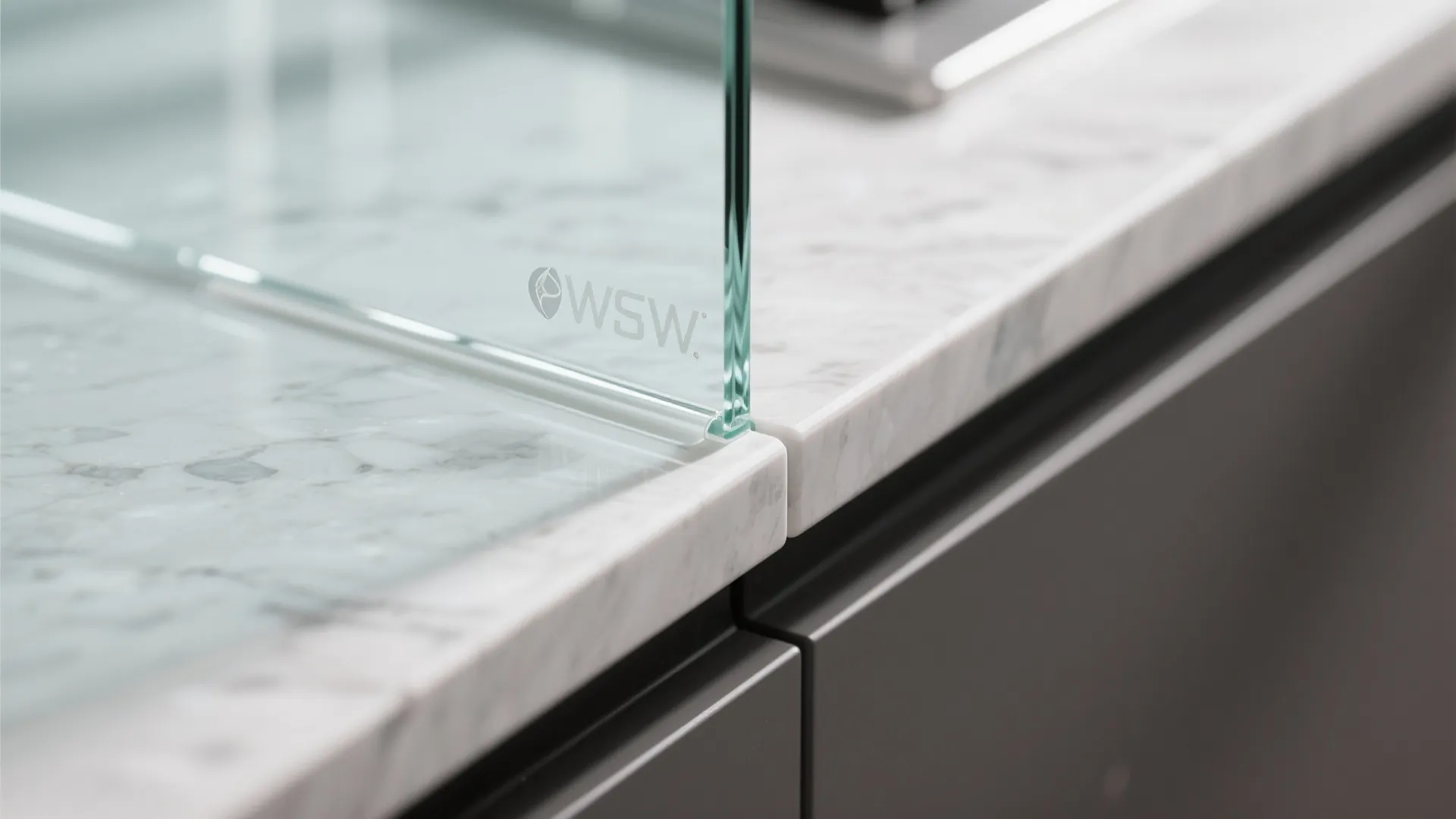 Glass backsplash for brighter, airier vibes