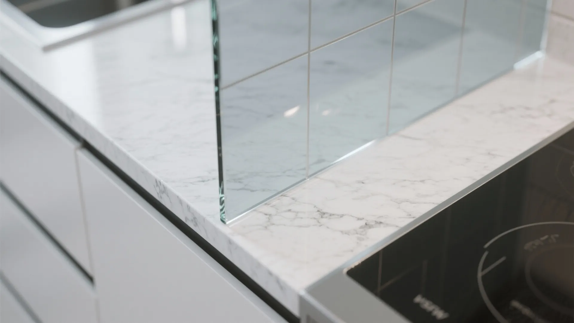 Glass backsplashes for an airy, wipe-clean kitchen