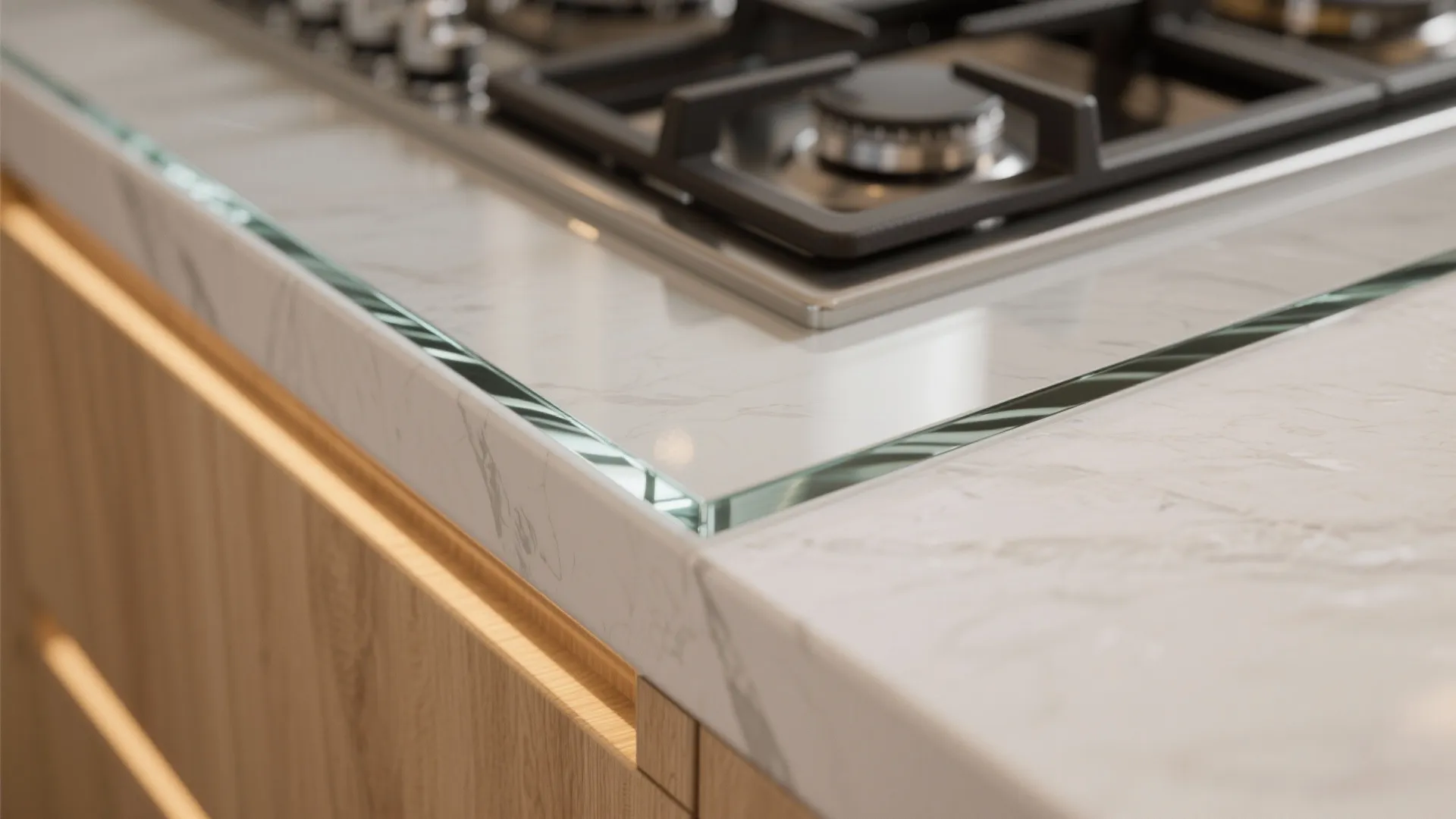 Glass Backsplash for Light and Easy Cleaning