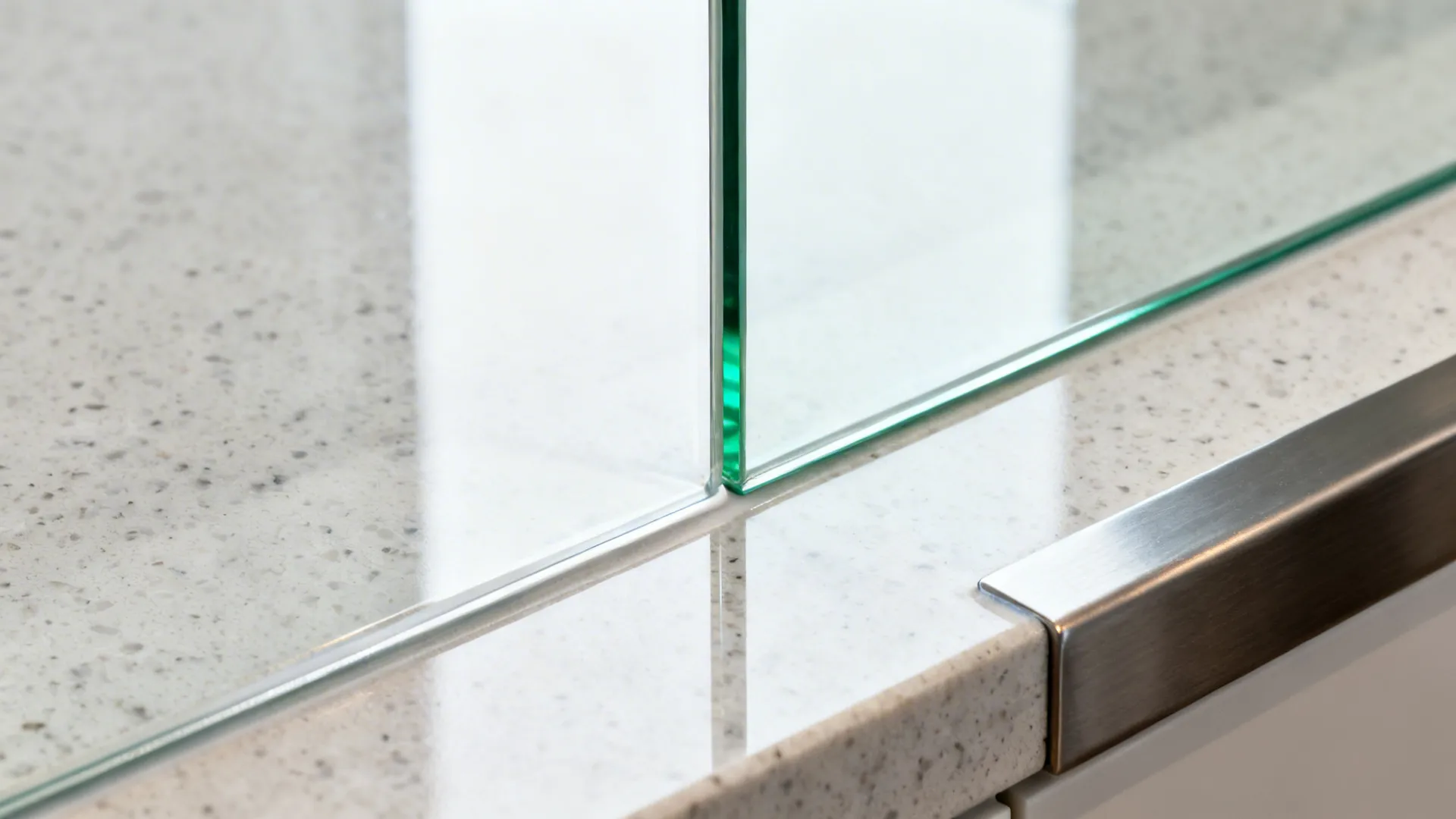 Glass Backsplash for Light and Sightlines