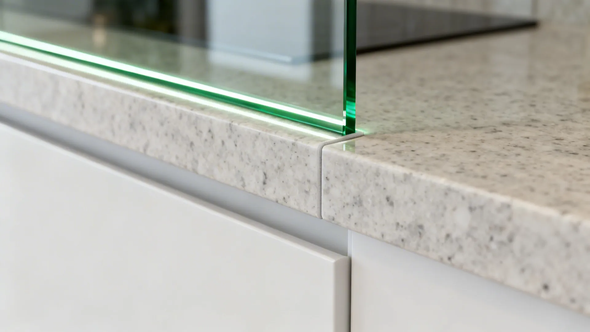 Glass Backsplashes for Light and Depth