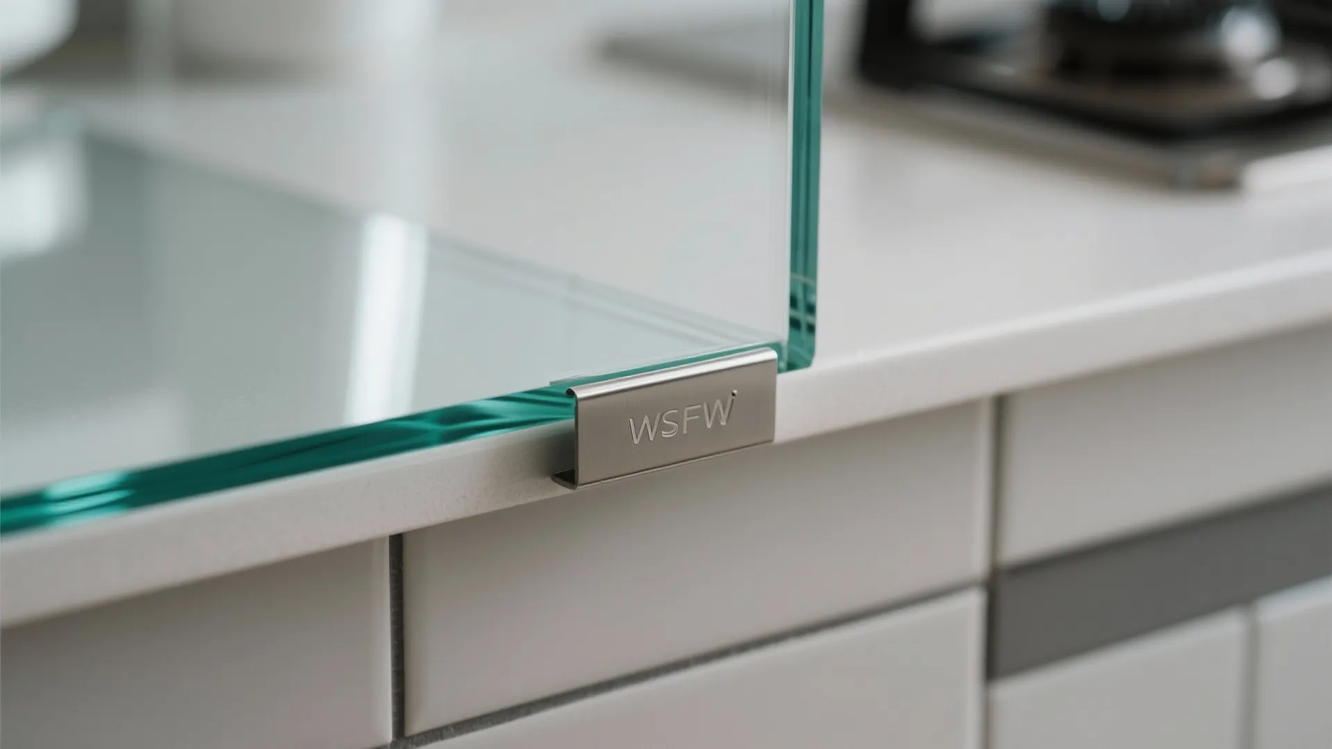 Glass Backsplash for Airy Light