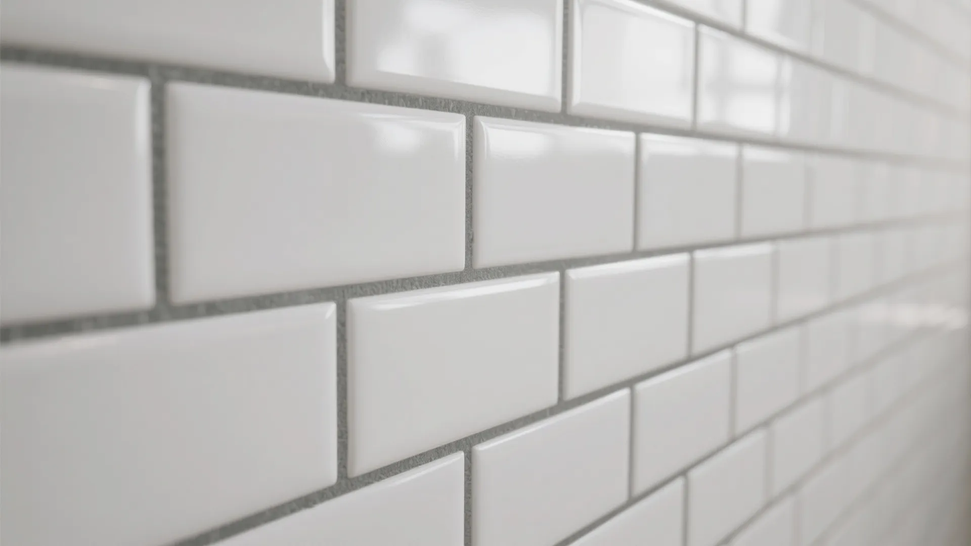 1. Glossy subway tiles with contrasting grout