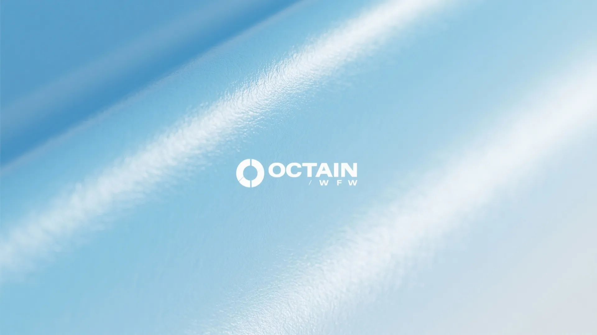 Soft Gradient Blues for a Calm, Airy Backdrop