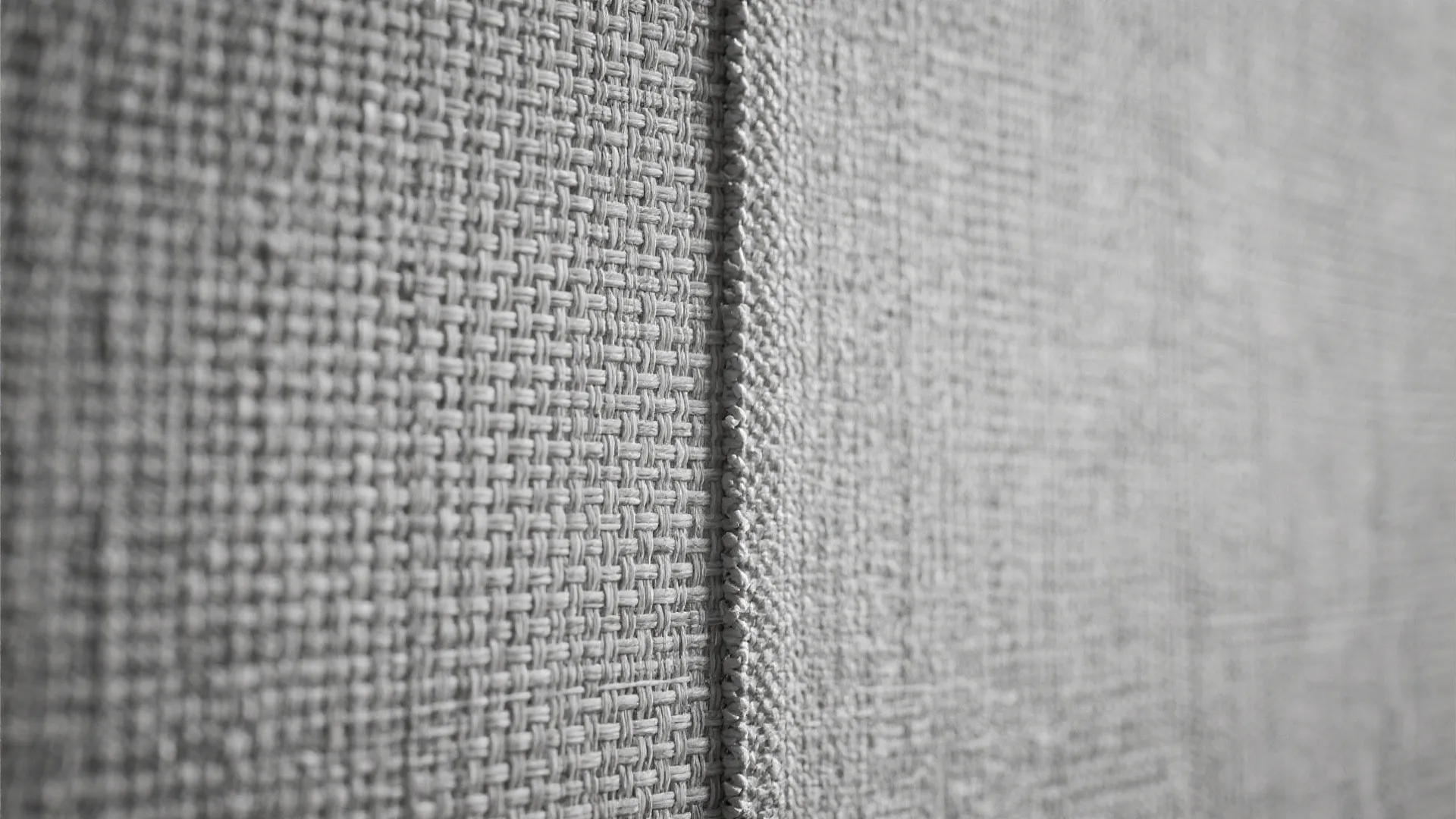 Monochrome Textured Wallpaper (Grasscloth-look Vinyl)