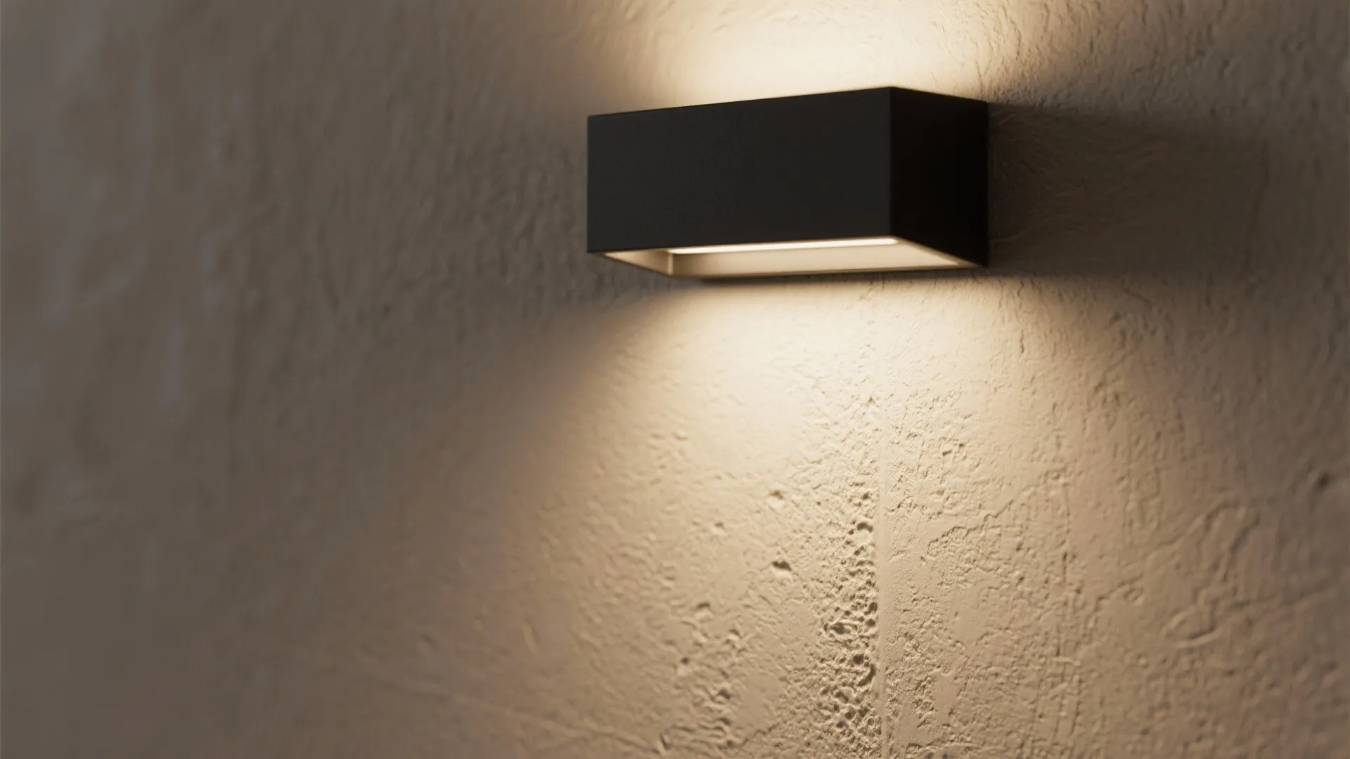 Vertical beam accents on textured walls