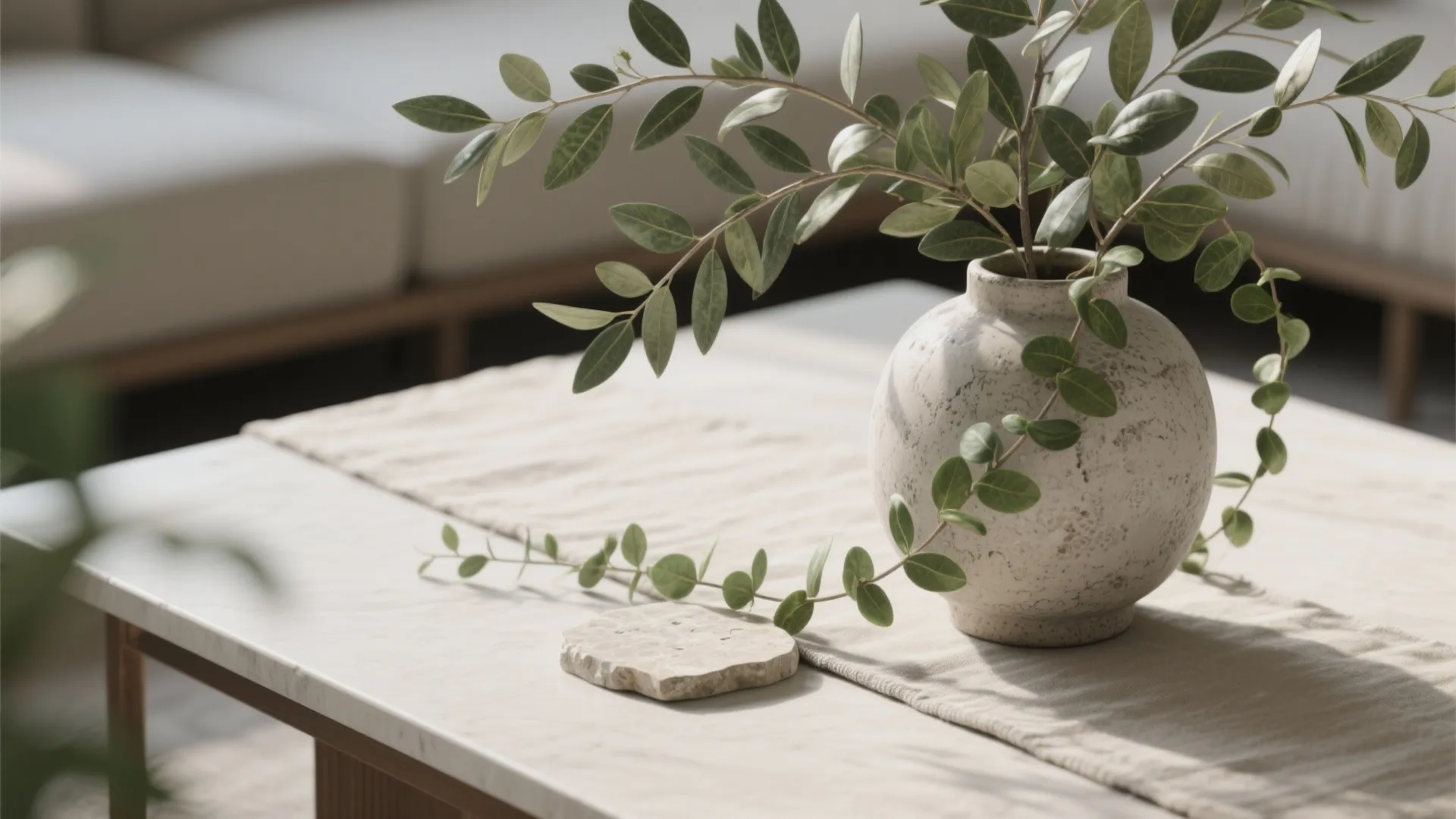 Greenery and Natural Texture for Movement