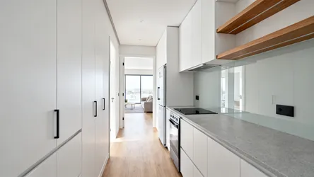 5 Small-Space Ideas for a Kitchen in Hall