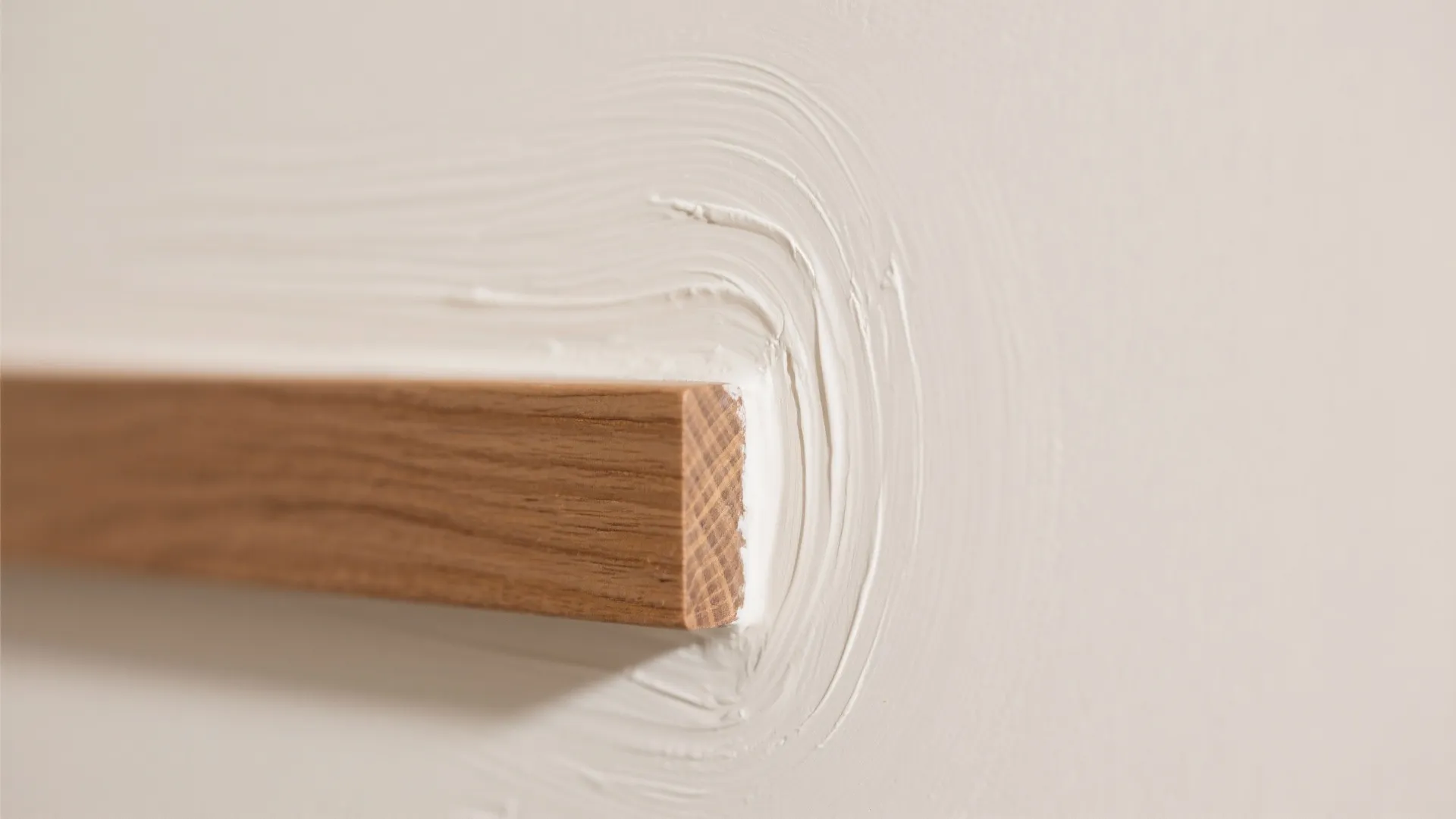 Soft White with Wooden Framing and Halo Wash