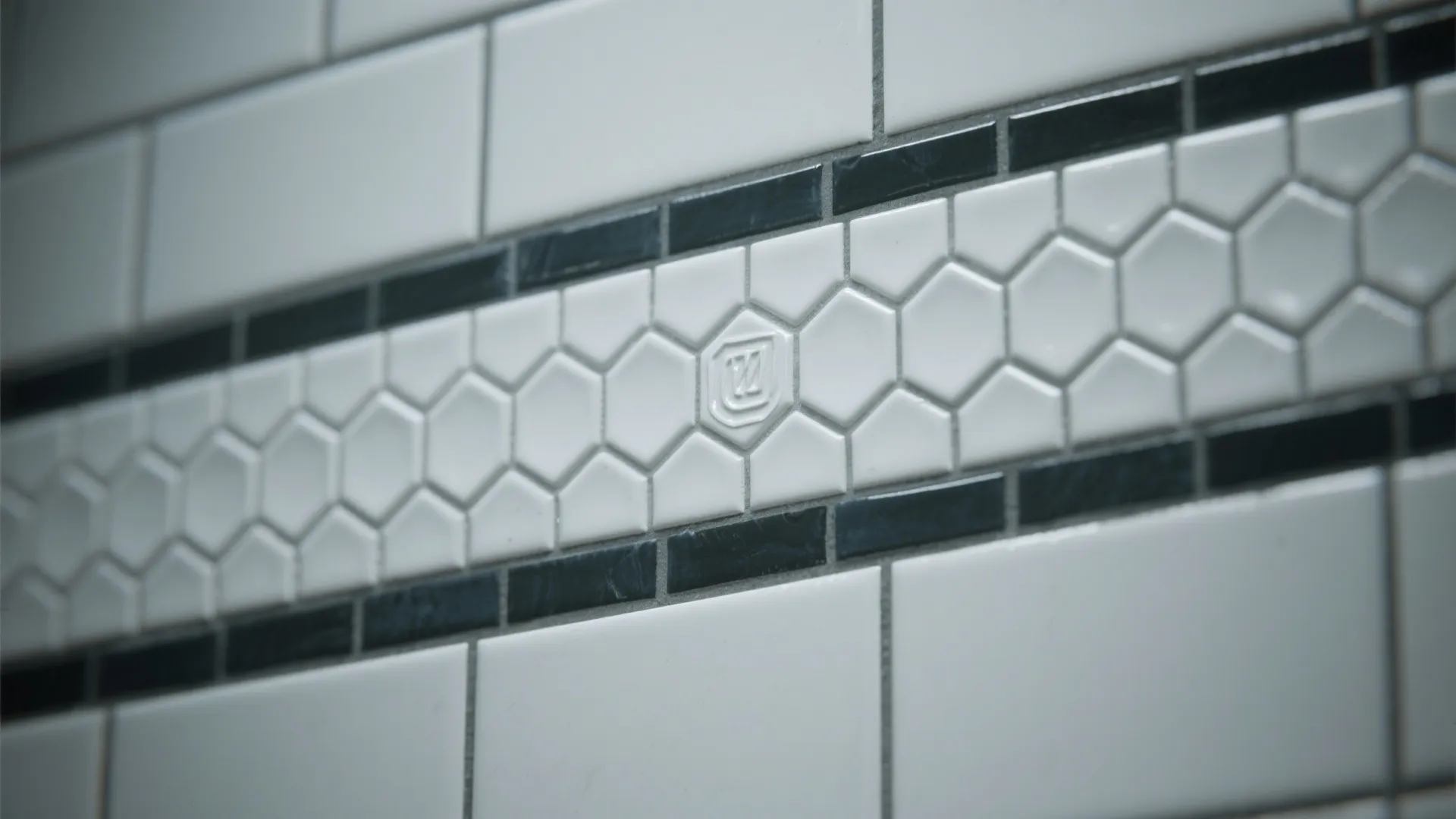 4. Feature band with contrasting grout