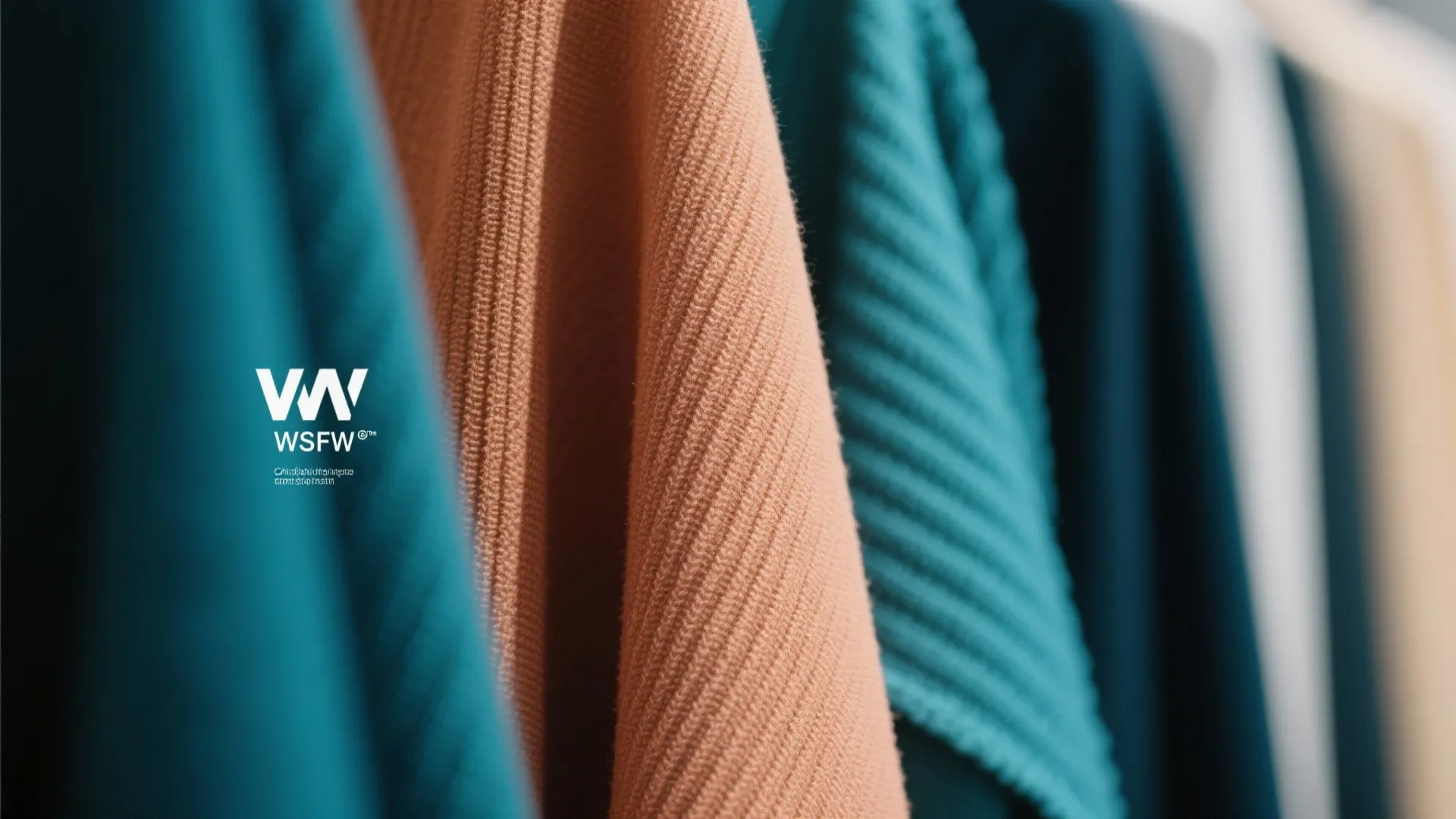 Accent Lighting That Sells: Contrast Ratios and CRI