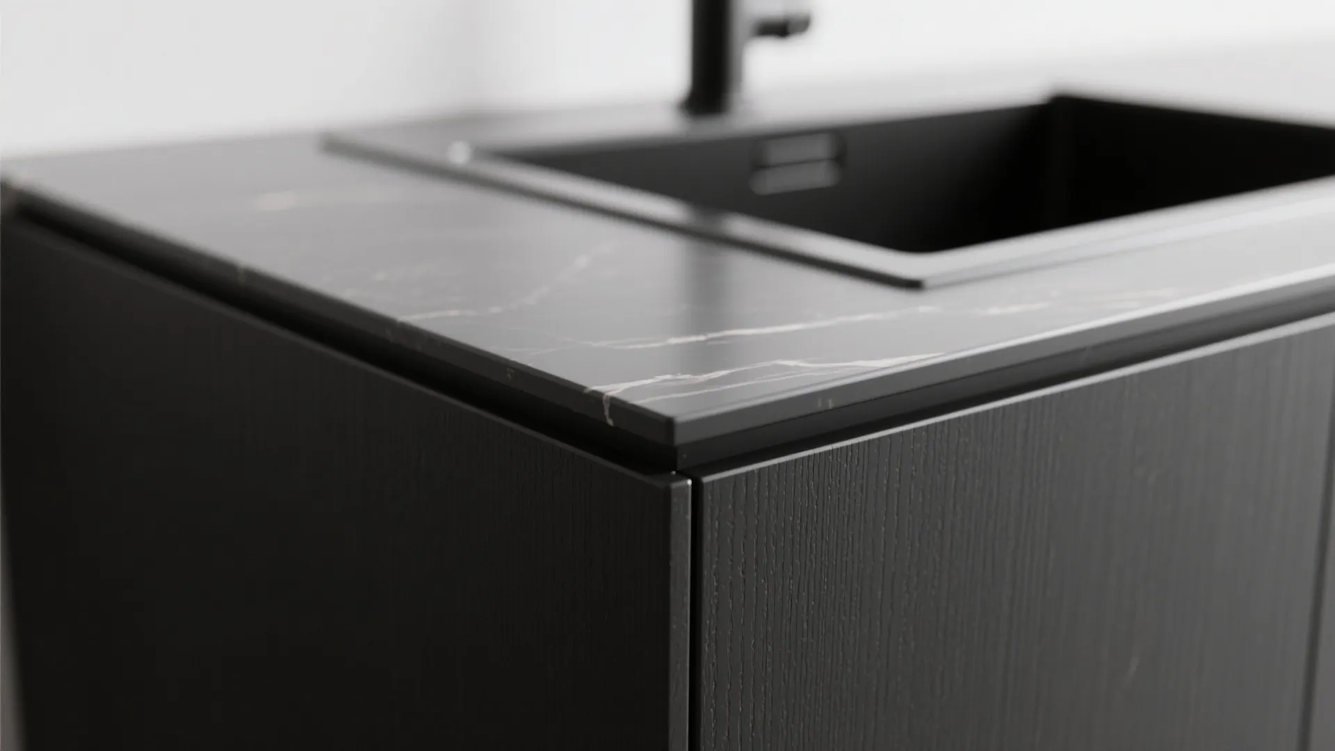 3. Integrated Edge Detail